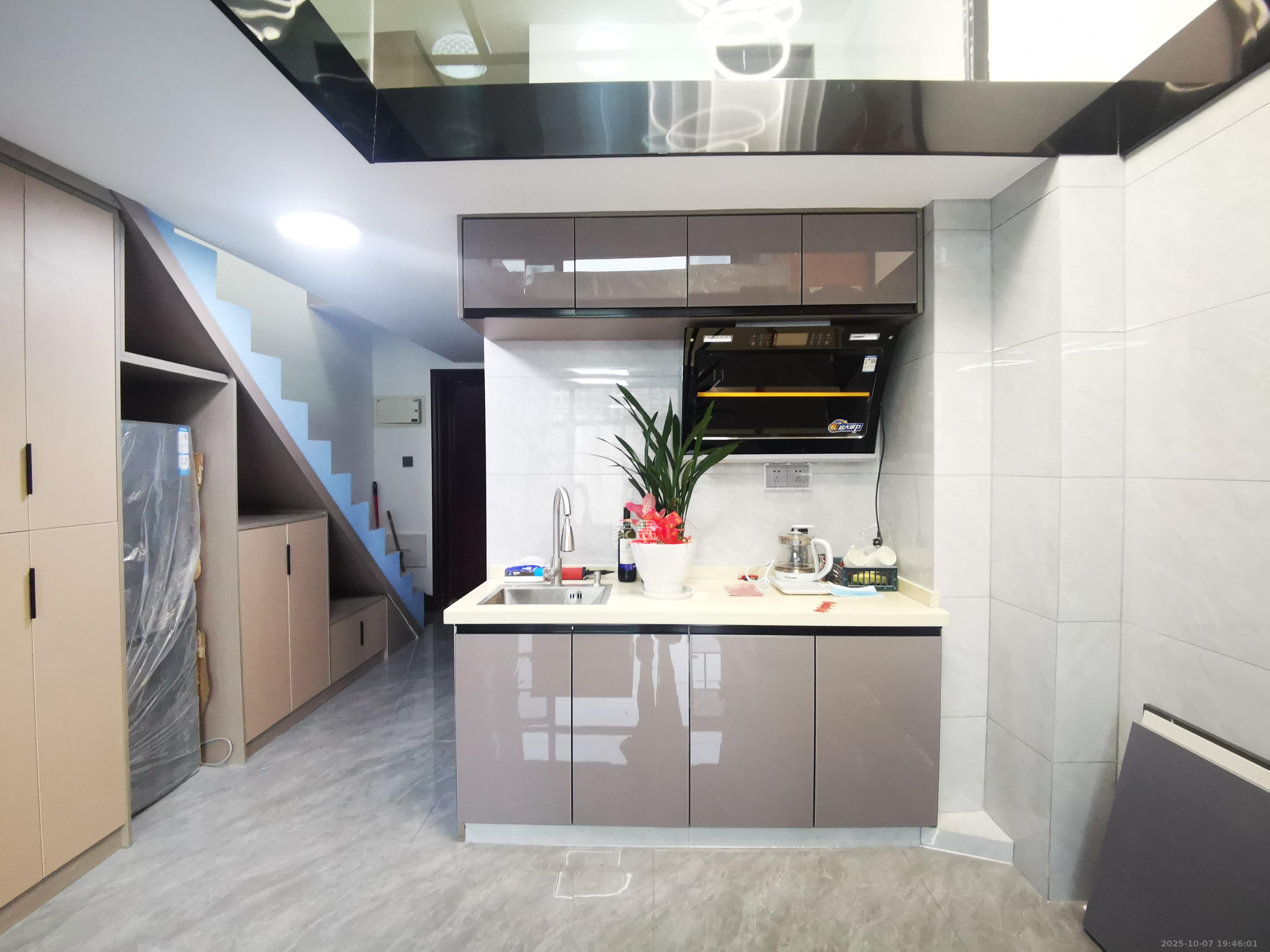 碧桂园天玺 1室1厅1卫 1380.0元/月 碧桂园天玺 1室1厅1卫 1380.0元/月室内图