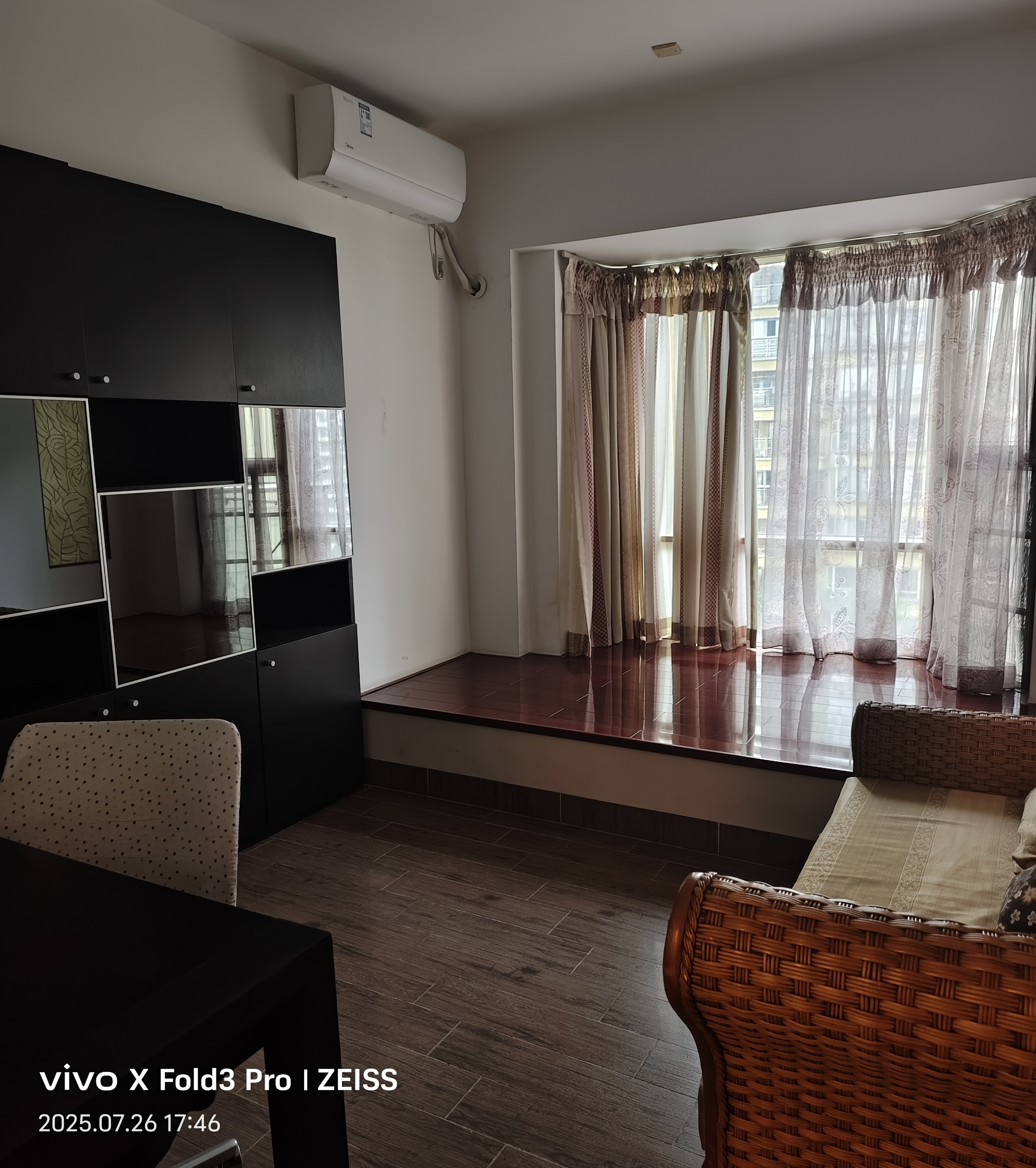 昌炜玉园 3室2厅2卫 6000.0元/月 昌炜玉园 3室2厅2卫 6000.0元/月室内图