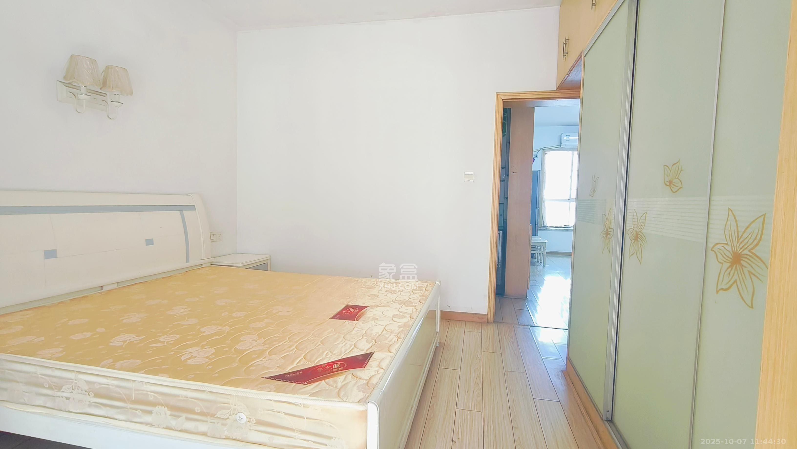 紫晶城  2室2厅1卫    1500.0元/月 紫晶城  2室2厅1卫    1500.0元/月室内图