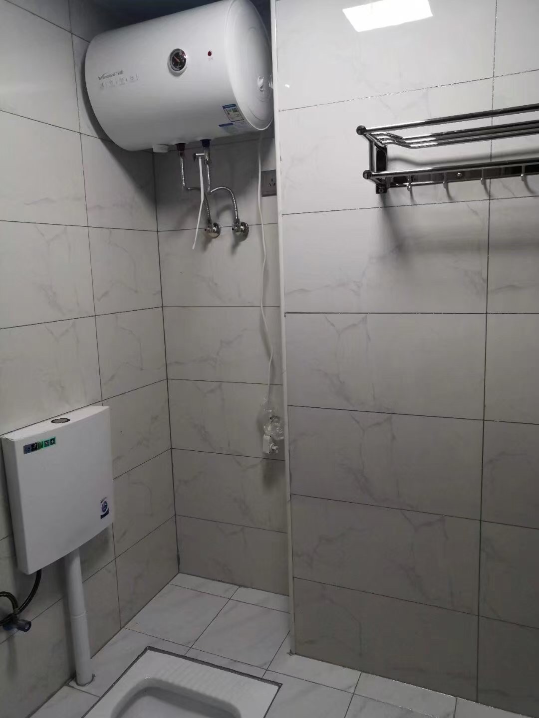 金钟大雁城  1室1厅1卫    1800.0元/月