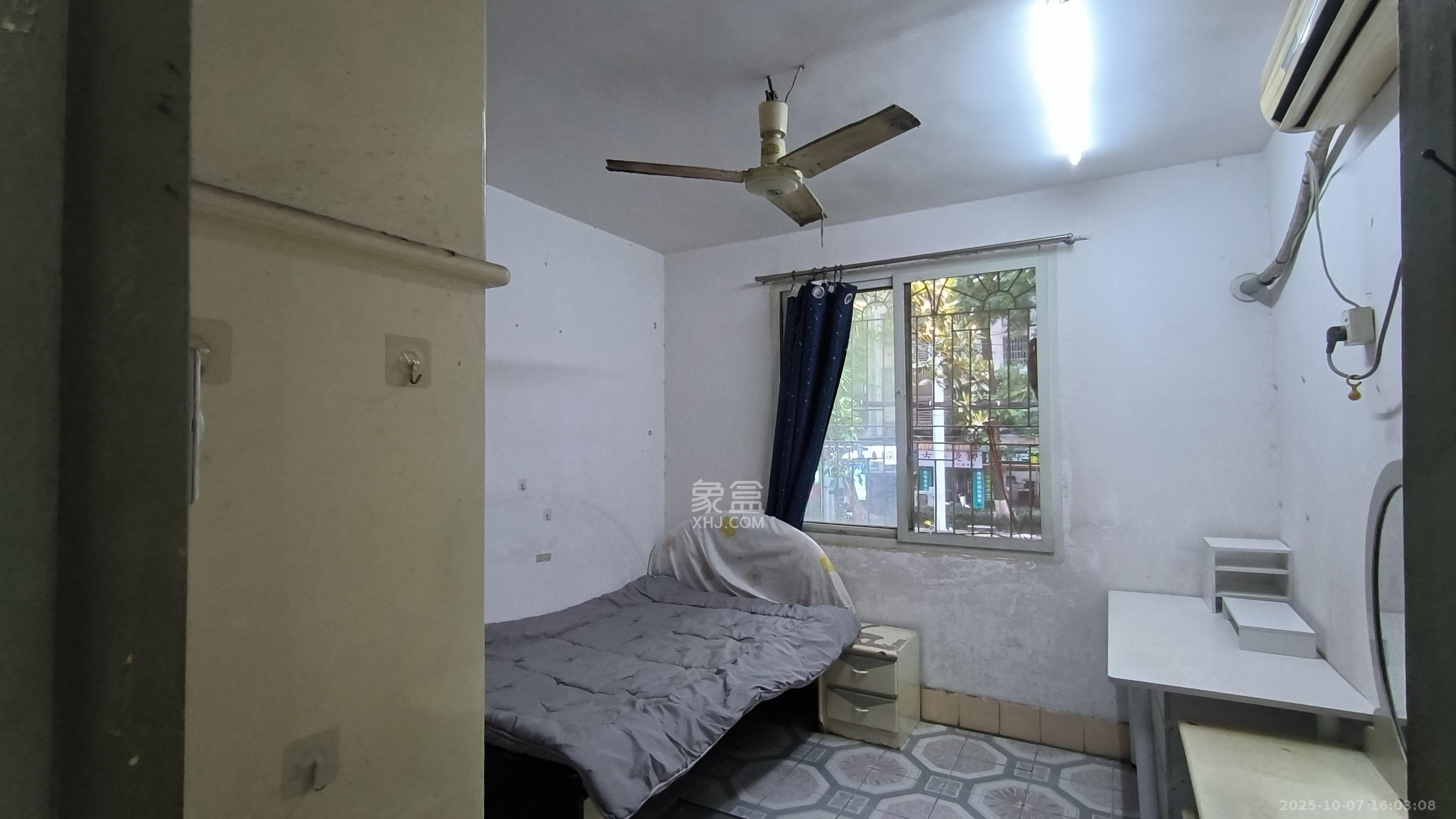 红旗区机械研究所宿舍 4室1厅1卫 1600.0元/月 红旗区机械研究所宿舍 4室1厅1卫 1600.0元/月室内图