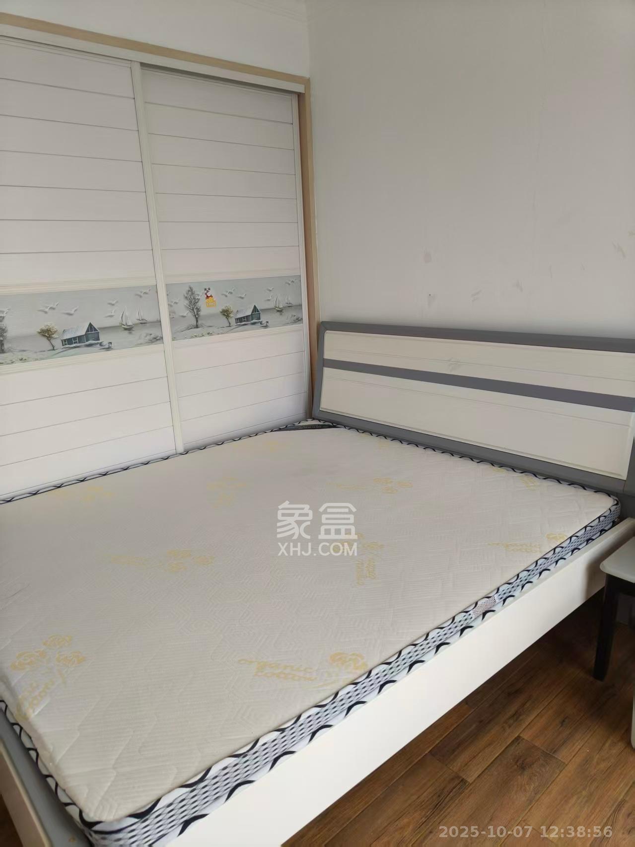 中建嘉和城  3室2厅1卫    2400.0元/月室内图