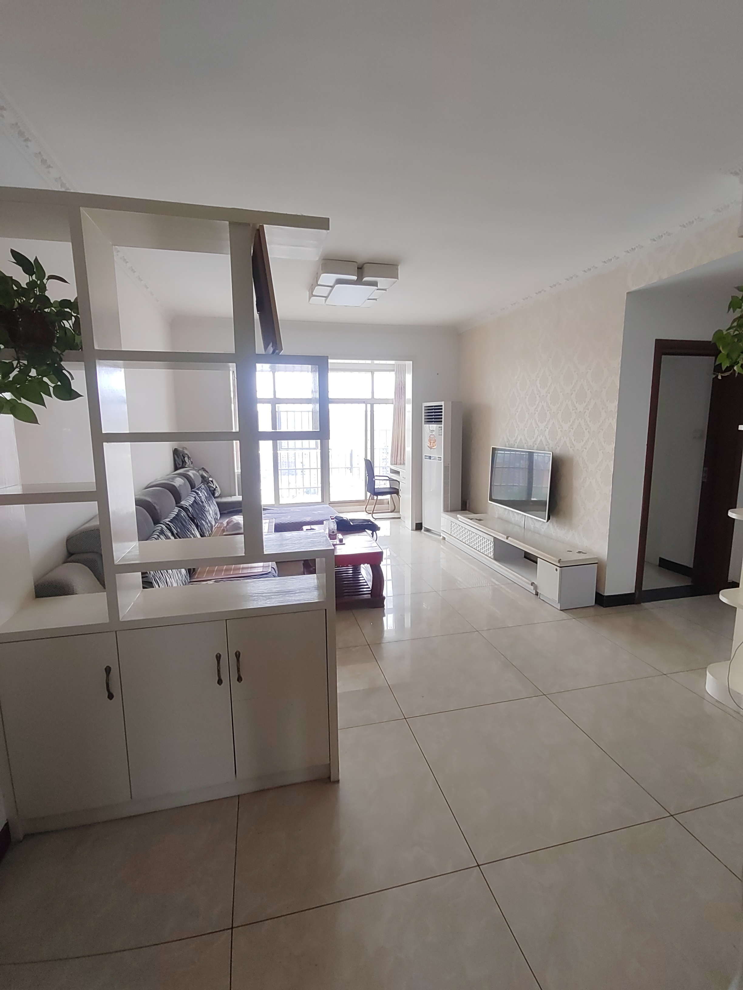 金信花园  4室2厅1卫    1050.0元/月室内图