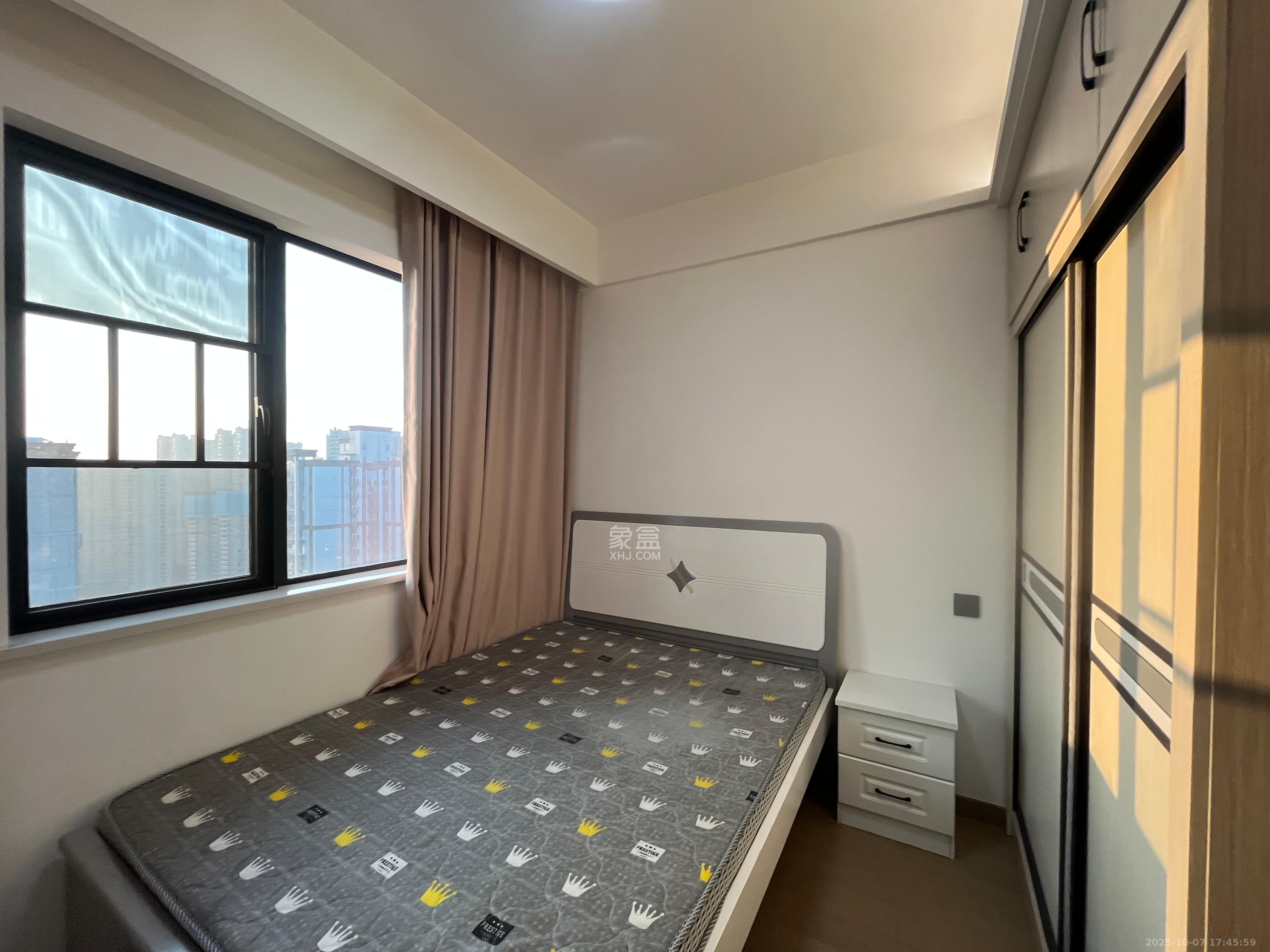 金富湘江悦城  4室2厅2卫    3200.0元/月室内图