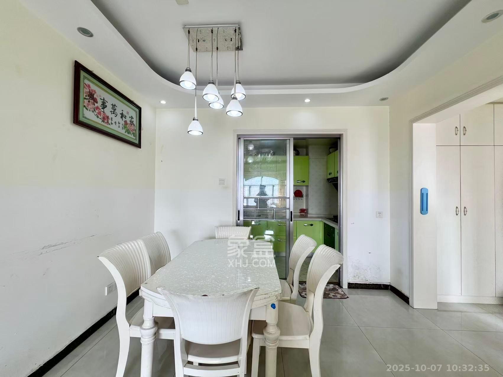 钱隆世家 3室2厅1卫 2300.0元/月 钱隆世家 3室2厅1卫 2300.0元/月室内图