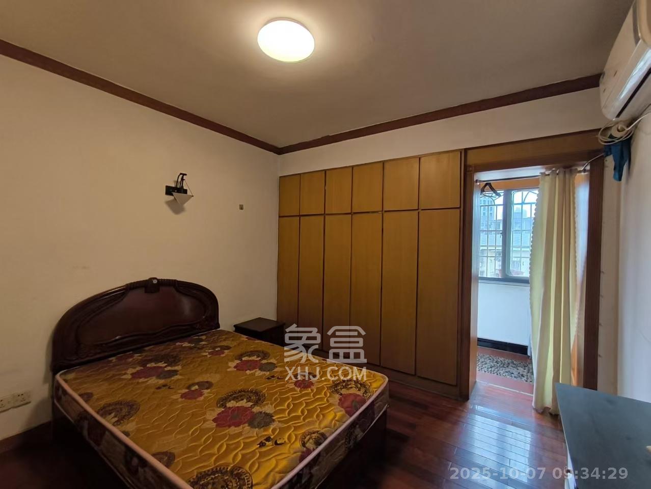 南沙公寓  2室2厅1卫    1700.0元/月 南沙公寓  2室2厅1卫    1700.0元/月室内图