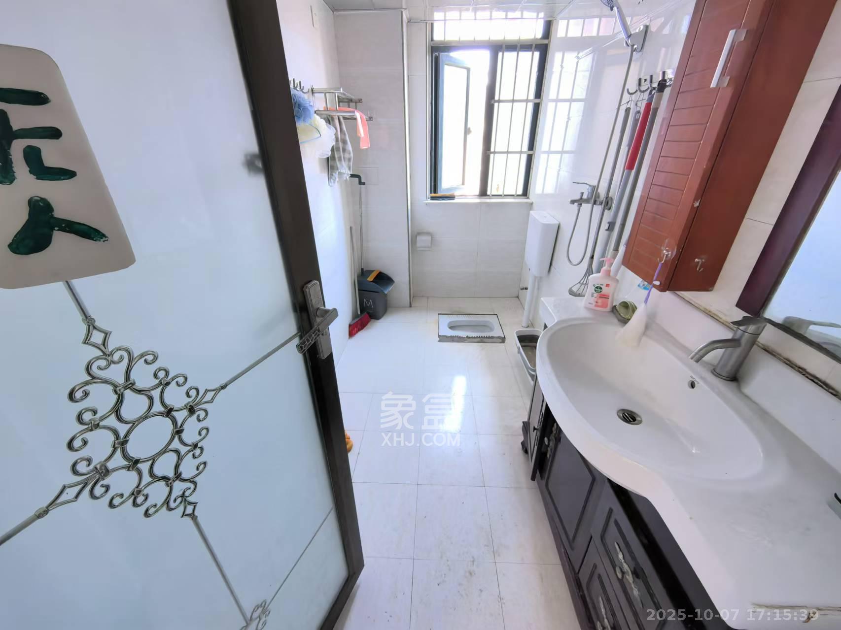 先锋东外滩 4室2厅2卫 3200.0元/月 先锋东外滩 4室2厅2卫 3200.0元/月室内图