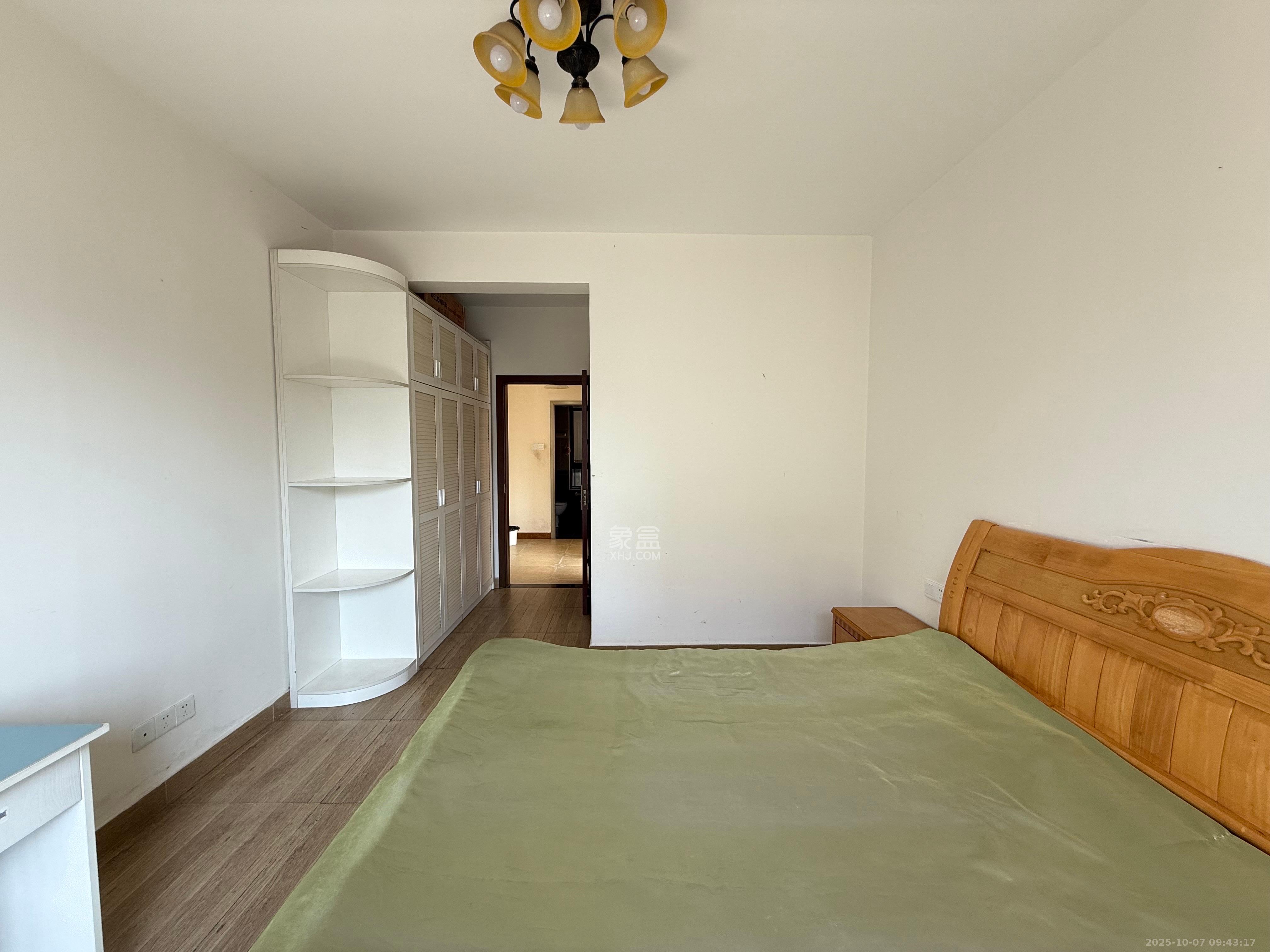 华润凤凰城三期 3室2厅1卫 2000.0元/月 华润凤凰城三期 3室2厅1卫 2000.0元/月室内图