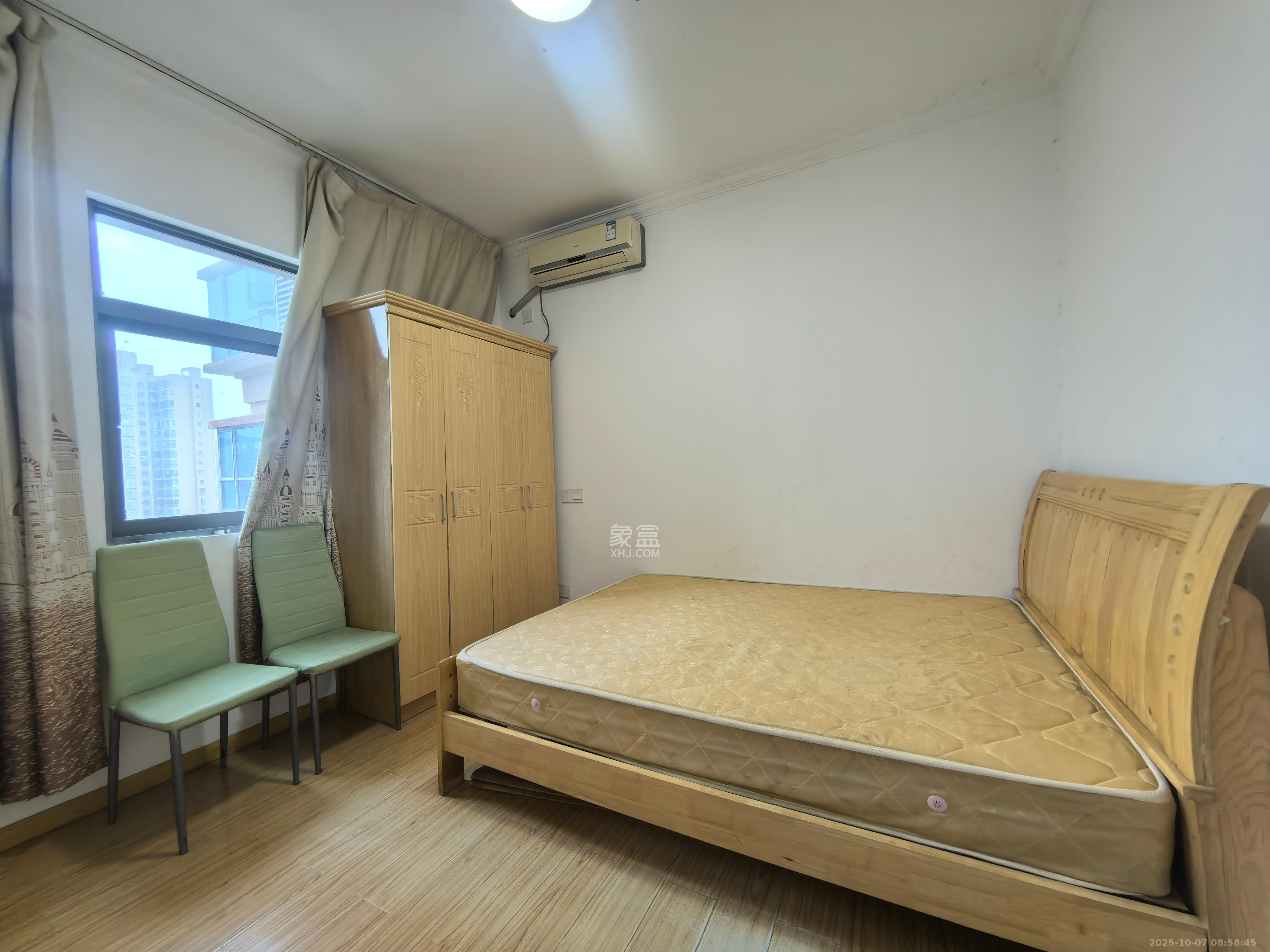 杜鹃文苑  2室2厅1卫    1800.0元/月室内图