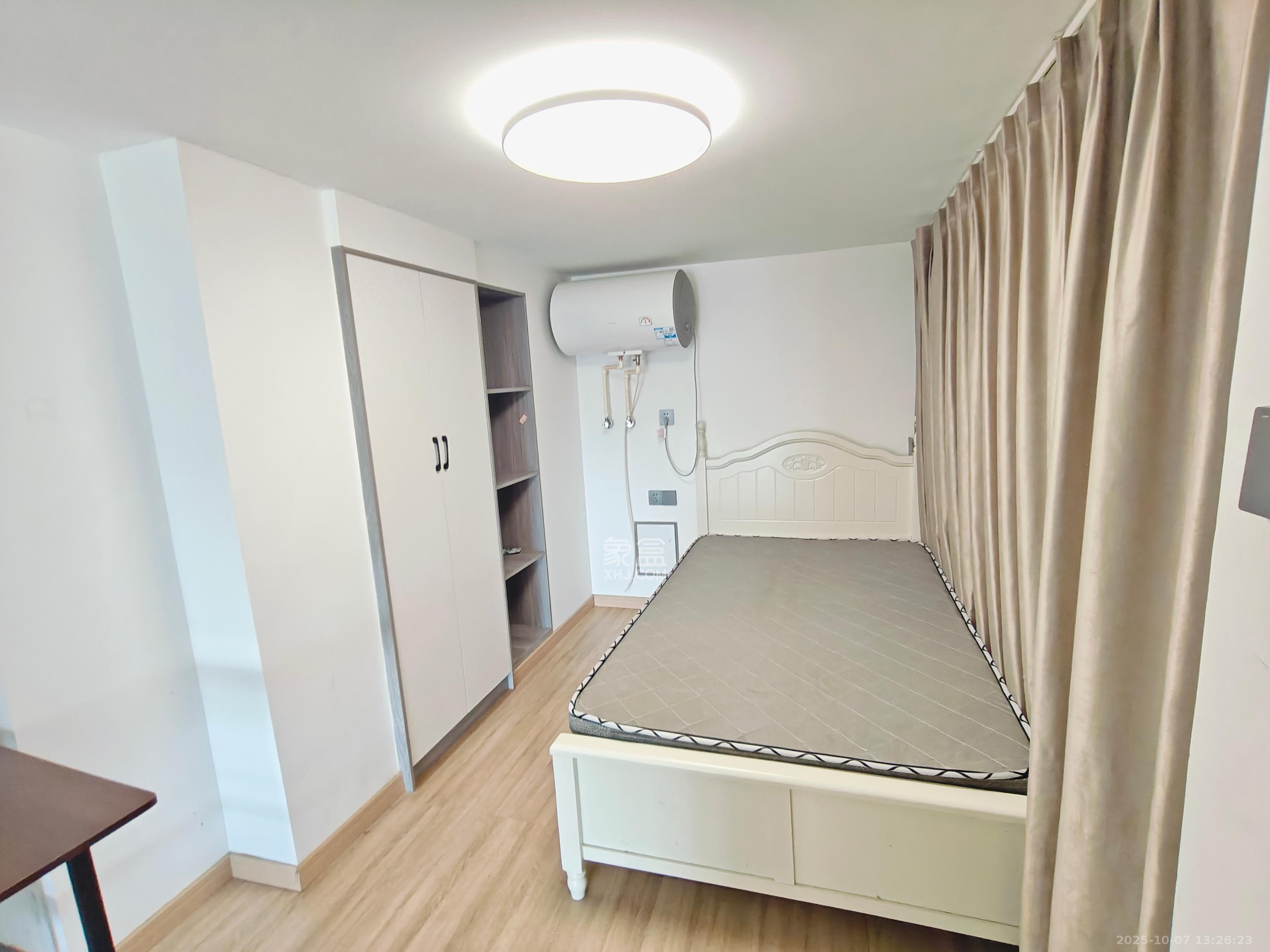 新城悦隽 2室1厅1卫 1600.0元/月 新城悦隽 2室1厅1卫 1600.0元/月室内图