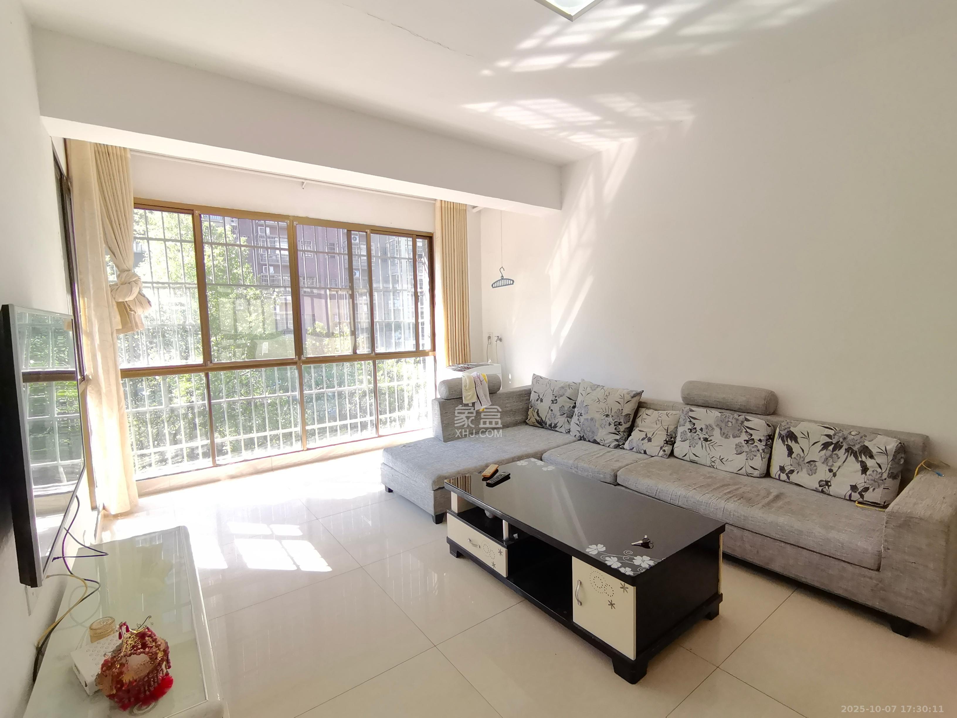 长通名城 2室1厅1卫 900.0元/月 长通名城 2室1厅1卫 900.0元/月室内图