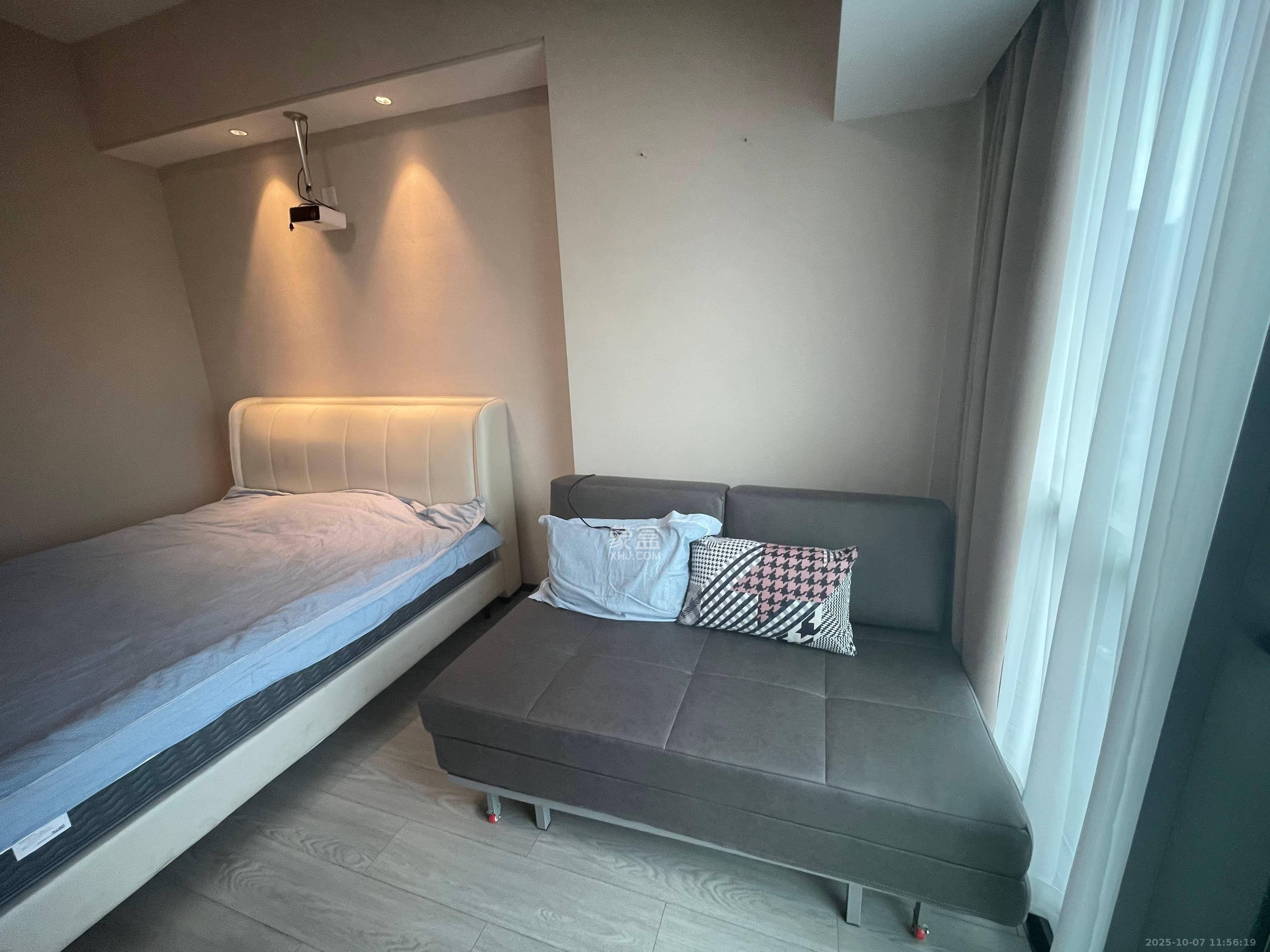 华润置地中心  1室0厅0卫    3200.0元/月 华润置地中心  1室0厅0卫    3200.0元/月室内图