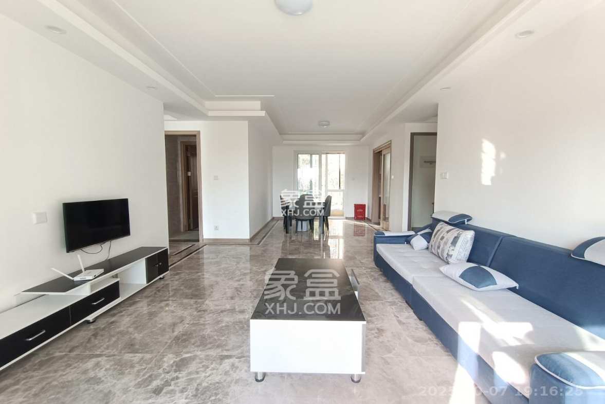 金地中交麓谷香颂(金地中交雅苑)  3室2厅2卫    3000.0元/月 金地中交麓谷香颂(金地中交雅苑)  3室2厅2卫    3000.0元/月室内图