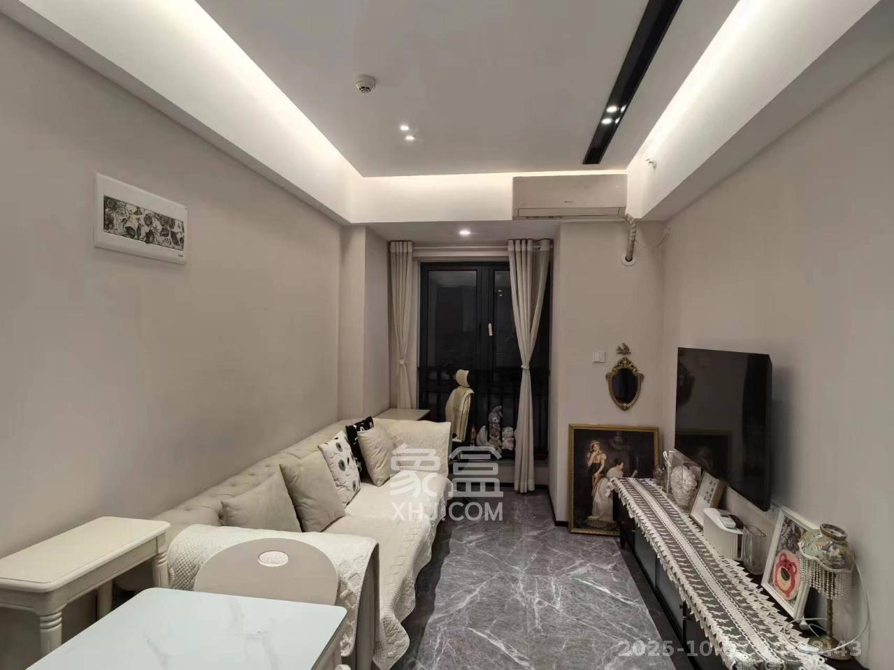 万科魅力之城  1室1厅1卫    2100.0元/月室内图