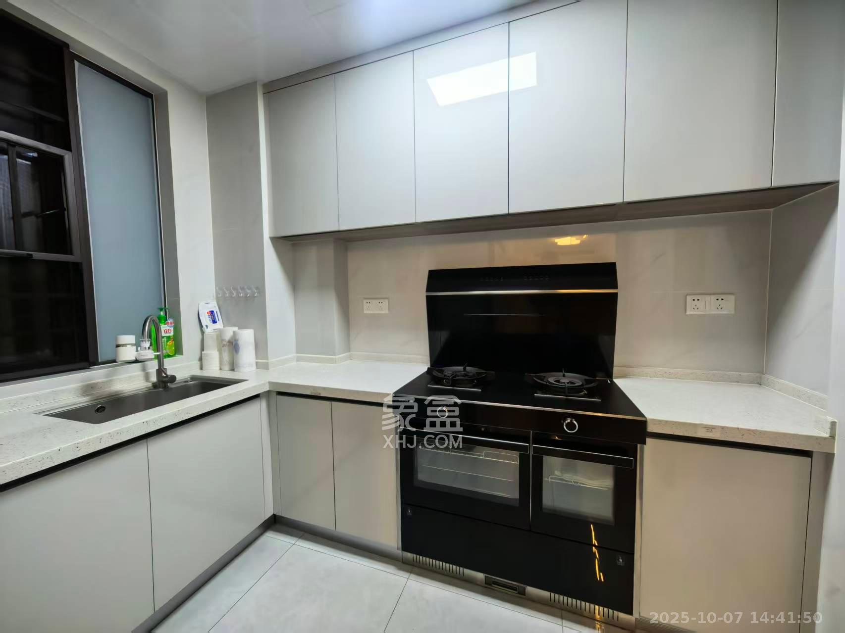 润和湘江天地C区 1室0厅0卫 3300.0元/月 润和湘江天地C区 1室0厅0卫 3300.0元/月室内图