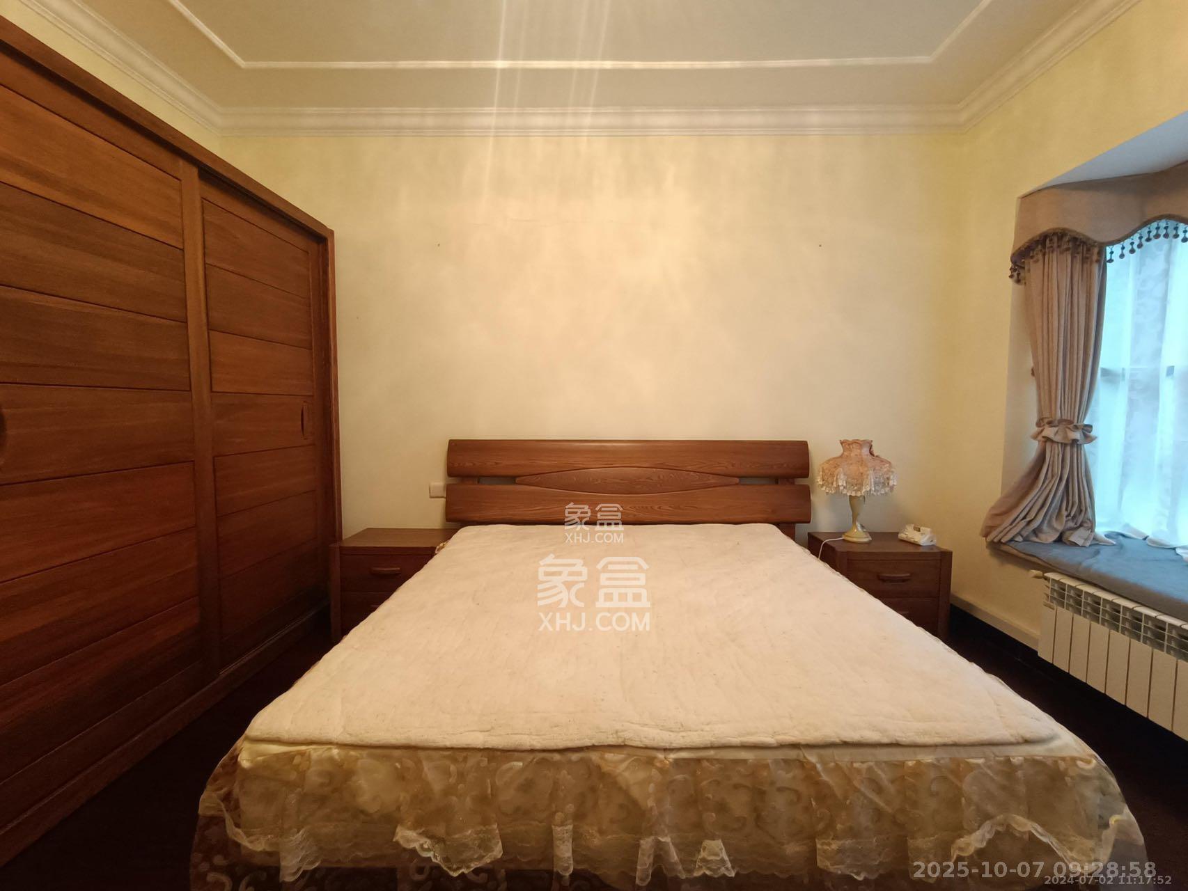 恒大城 3室2厅1卫 2600.0元/月 恒大城 3室2厅1卫 2600.0元/月室内图