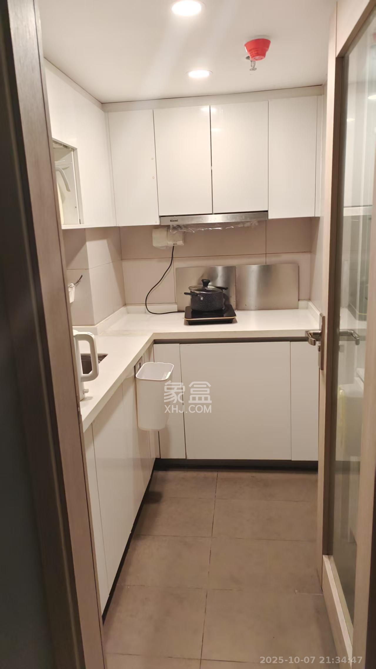 时代年华 3室2厅1卫 1700.0元/月 时代年华 3室2厅1卫 1700.0元/月室内图