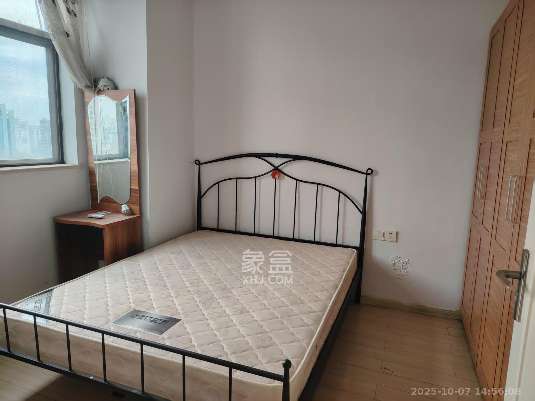 昊天大厦 2室1厅1卫 2200.0元/月 昊天大厦 2室1厅1卫 2200.0元/月室内图