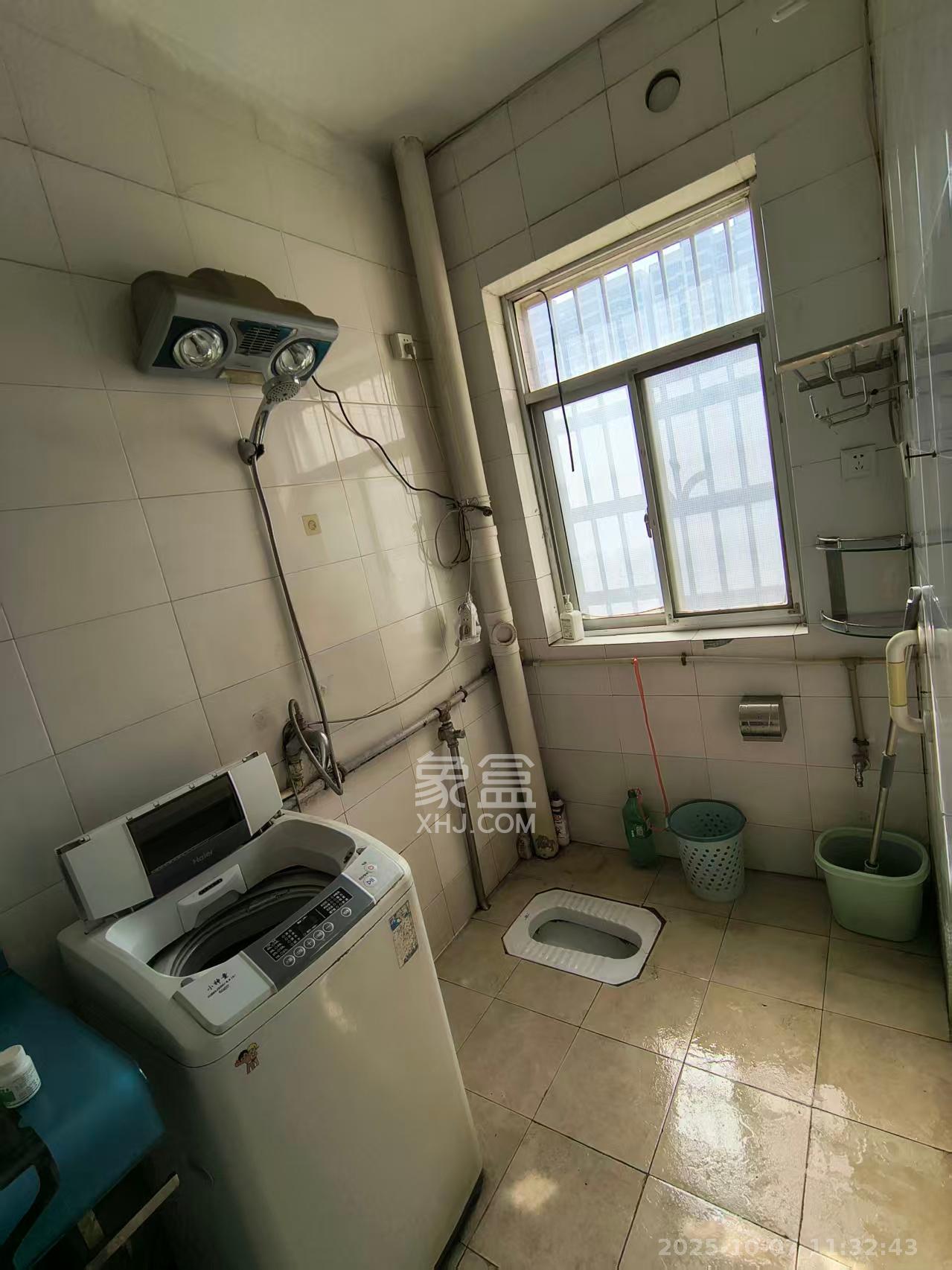 三0一佳园 3室2厅1卫 1200.0元/月 三0一佳园 3室2厅1卫 1200.0元/月室内图