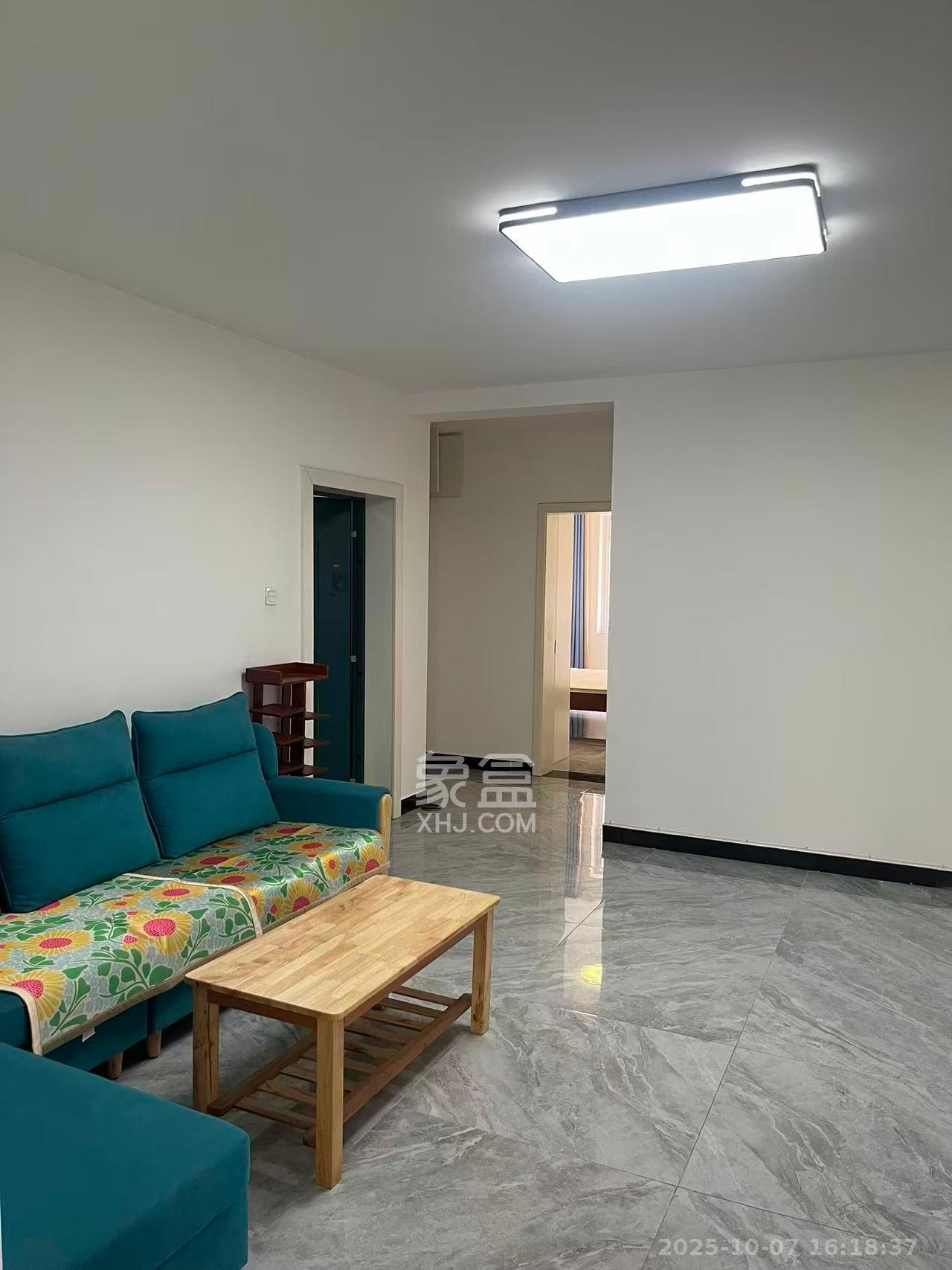 友谊小区公寓楼 2室2厅1卫 2000.0元/月 友谊小区公寓楼 2室2厅1卫 2000.0元/月室内图