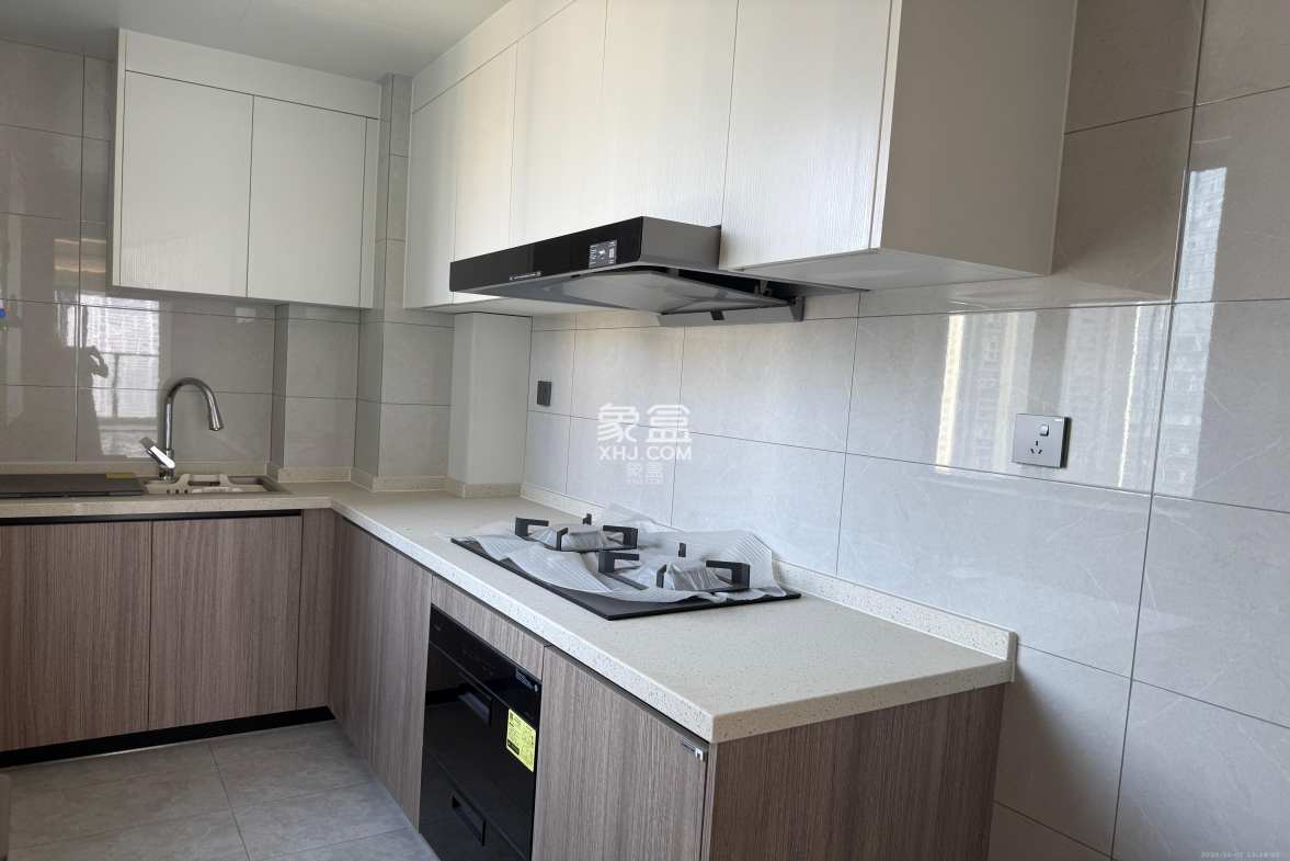 金富湘江悦城  4室2厅1卫    2799.0元/月 金富湘江悦城  4室2厅1卫    2799.0元/月室内图