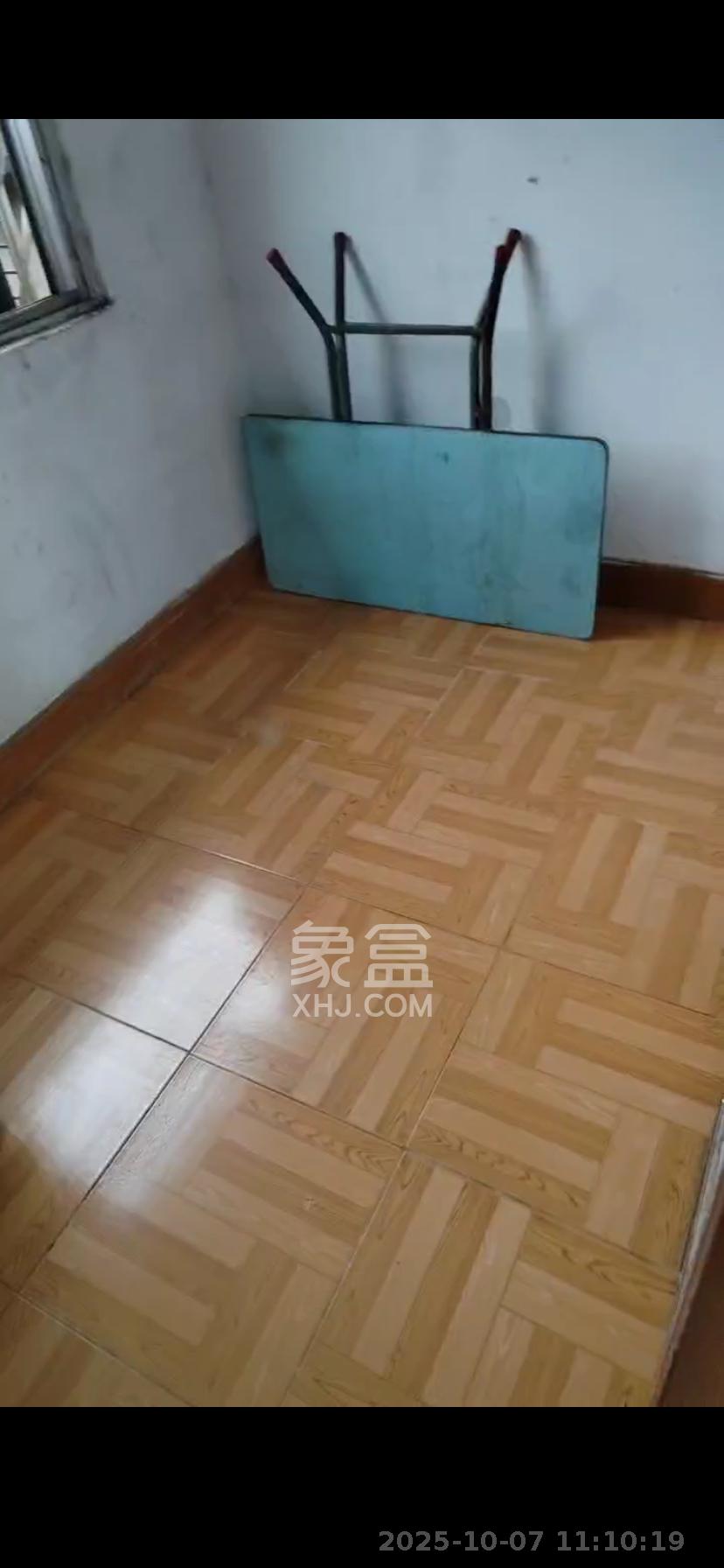 南湖公寓(万顺公寓) 2室1厅1卫 1200.0元/月 南湖公寓(万顺公寓) 2室1厅1卫 1200.0元/月室内图