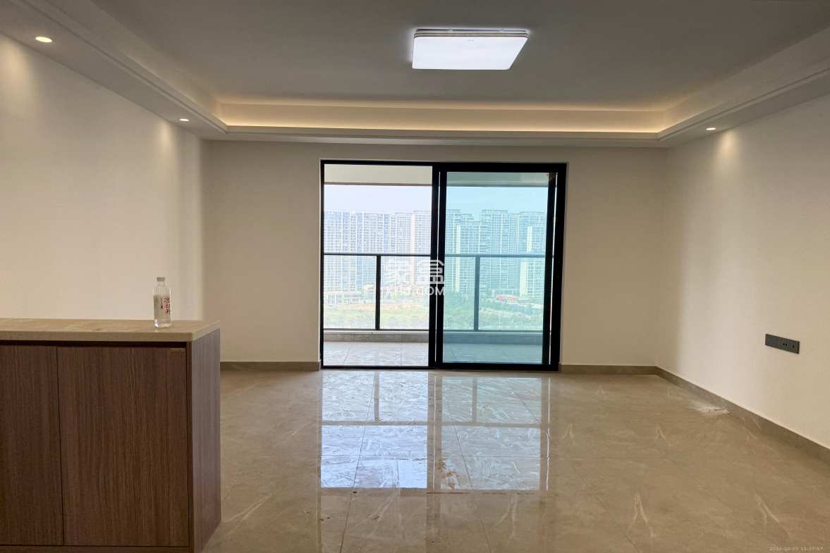 金富湘江悦城  4室2厅1卫    2799.0元/月 金富湘江悦城  4室2厅1卫    2799.0元/月室内图