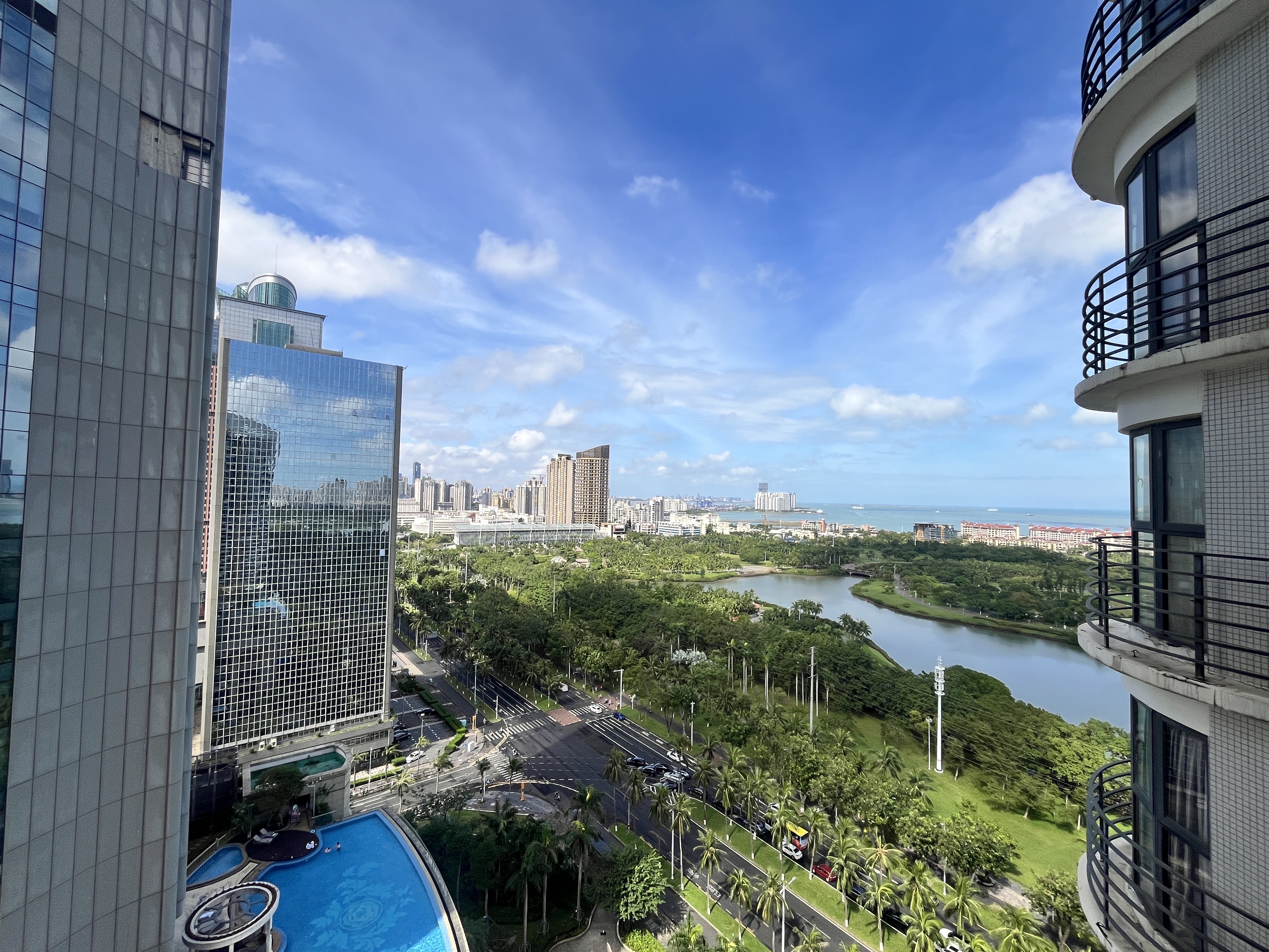 宝华海景  1室1厅1卫    2500.0元/月户型图