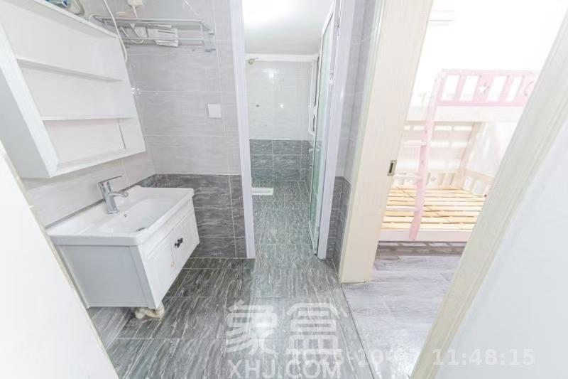 鑫远悦城(鑫远悦时代) 3室2厅1卫 1800.0元/月 鑫远悦城(鑫远悦时代) 3室2厅1卫 1800.0元/月室内图