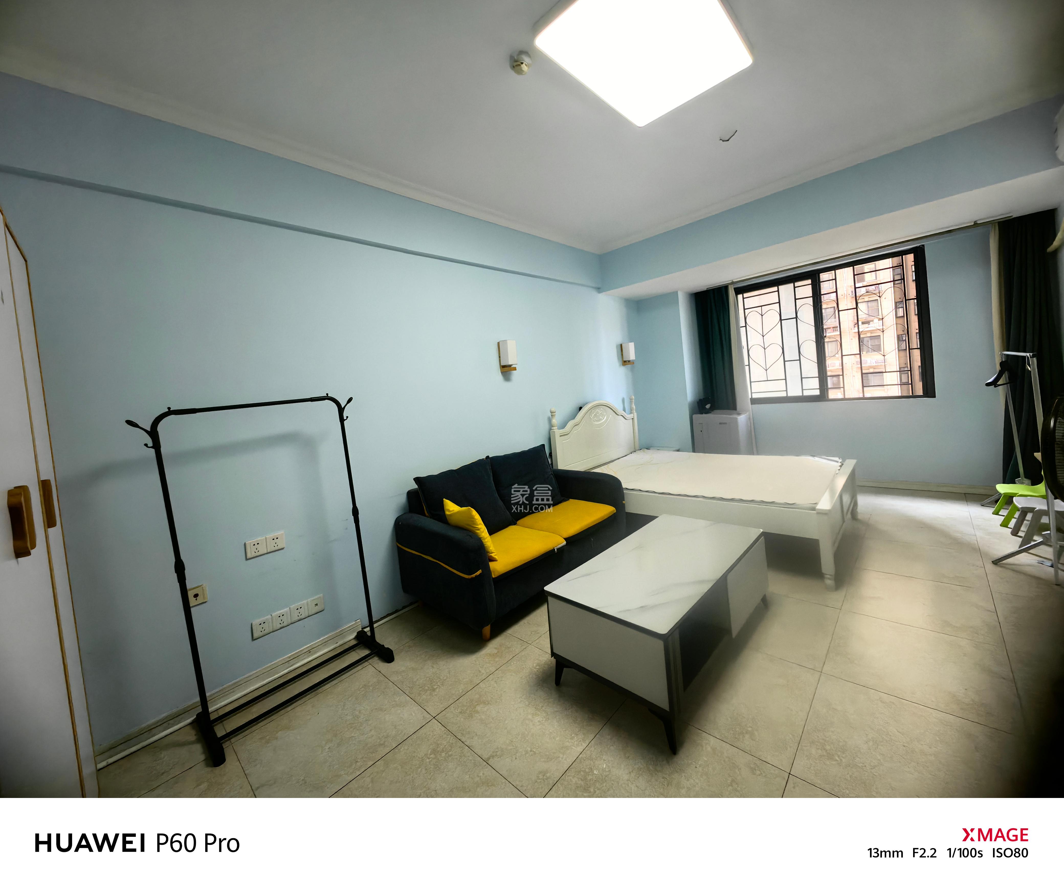 阳光锦城  1室1厅1卫    1400.0元/月 阳光锦城  1室1厅1卫    1400.0元/月室内图