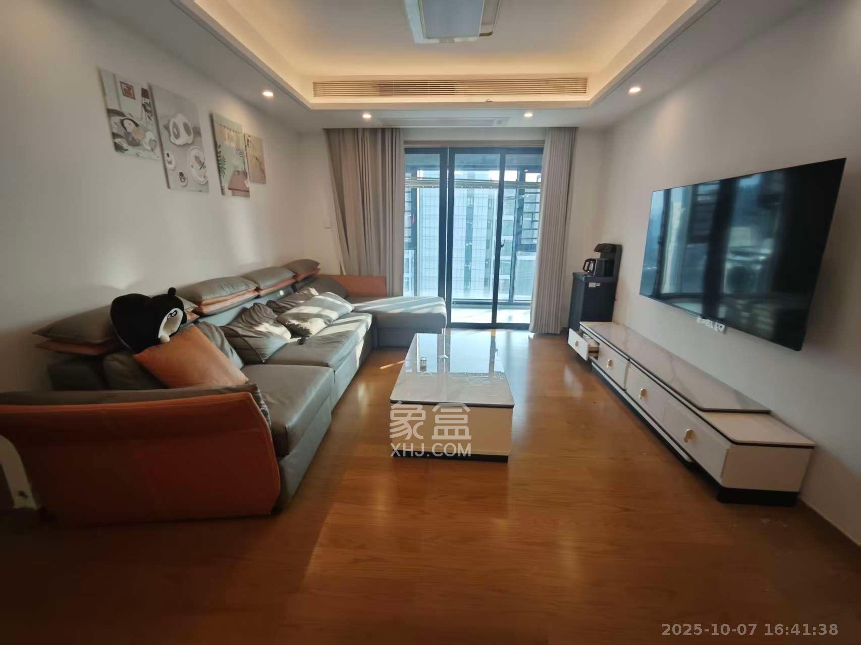 清控湖山雅居北区 3室2厅2卫 3000.0元/月 清控湖山雅居北区 3室2厅2卫 3000.0元/月室内图