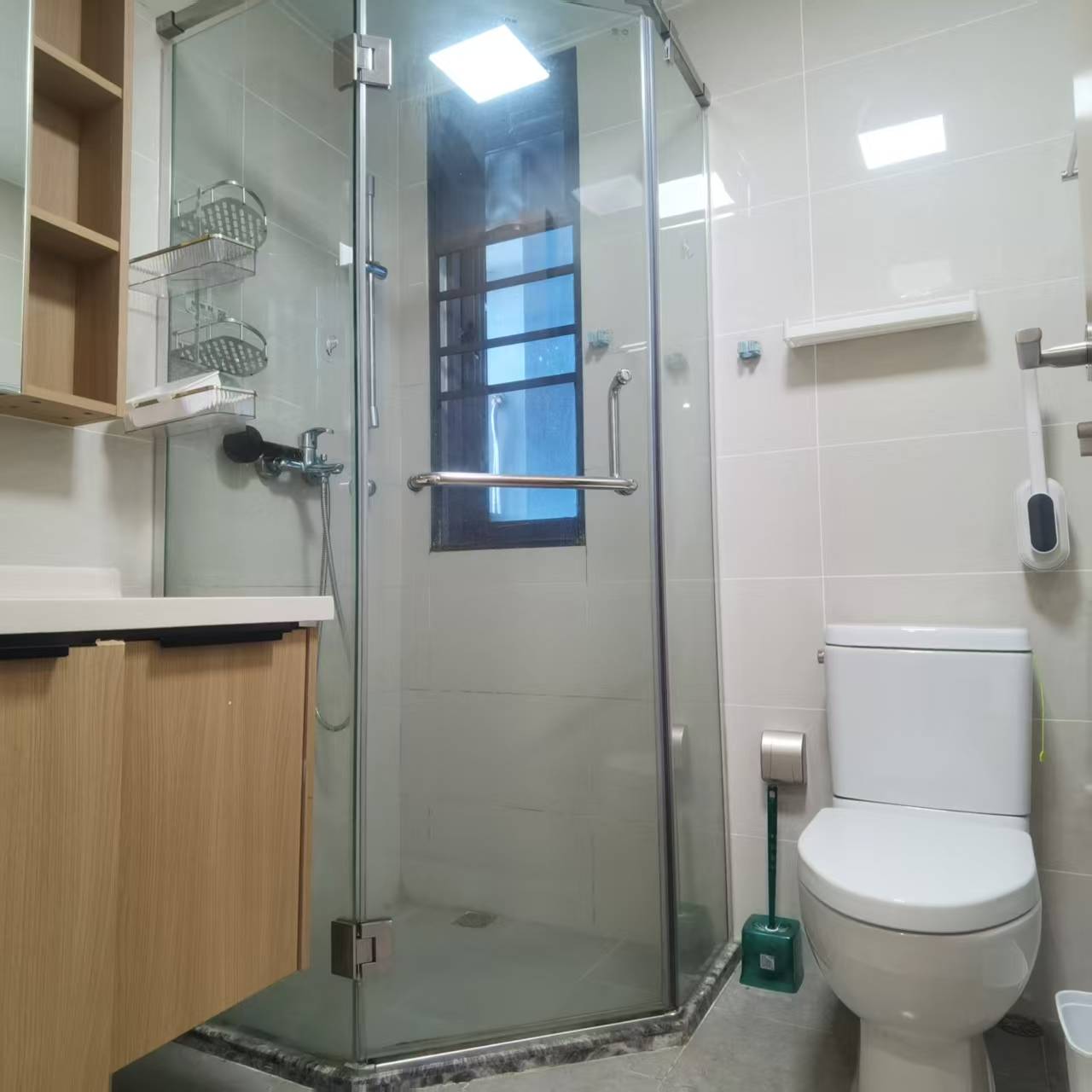 大华锦绣海岸四期 3室2厅2卫 2900.0元/月 大华锦绣海岸四期 3室2厅2卫 2900.0元/月室内图