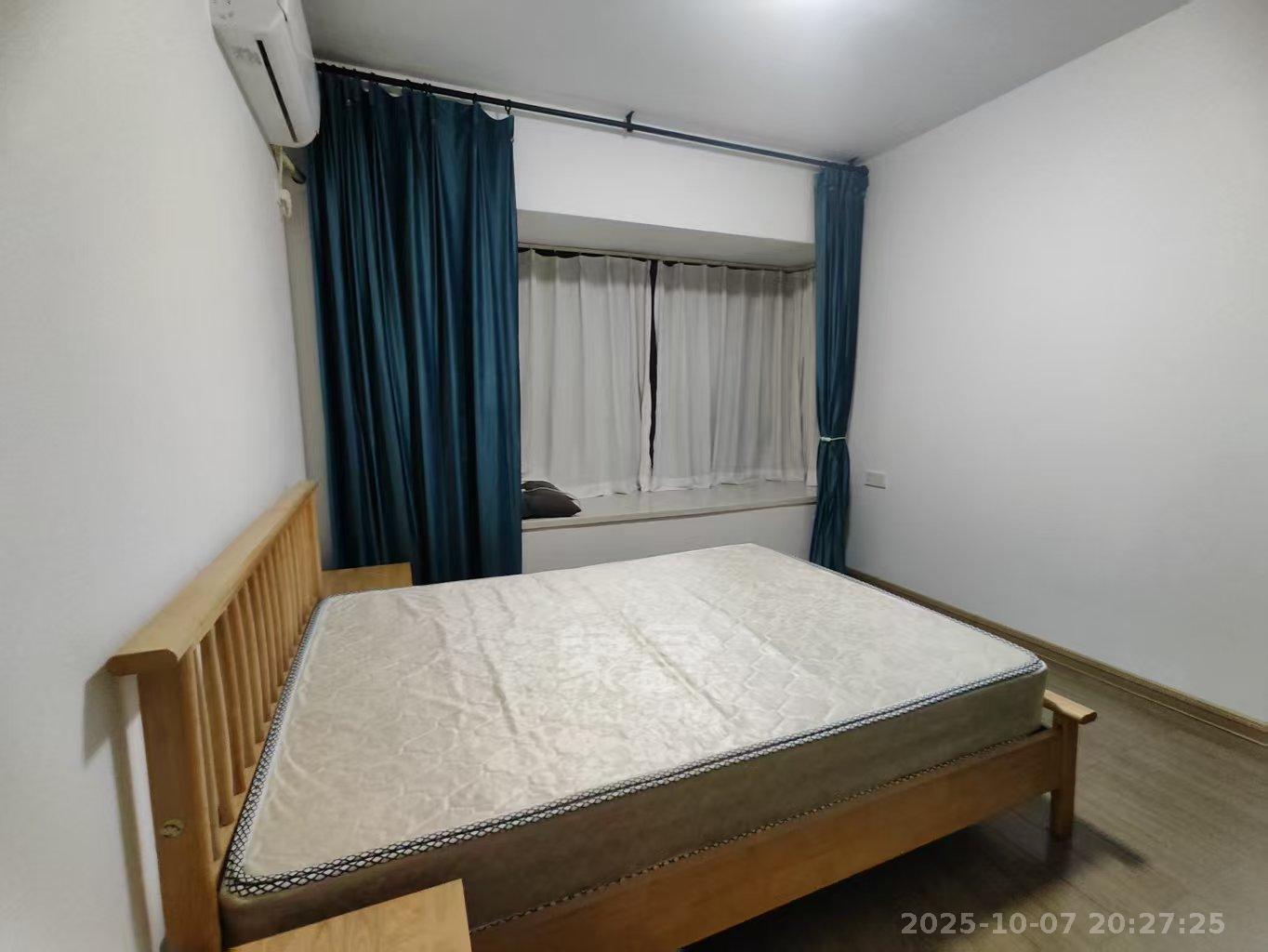 美的翰城  3室2厅2卫    2300.0元/月室内图