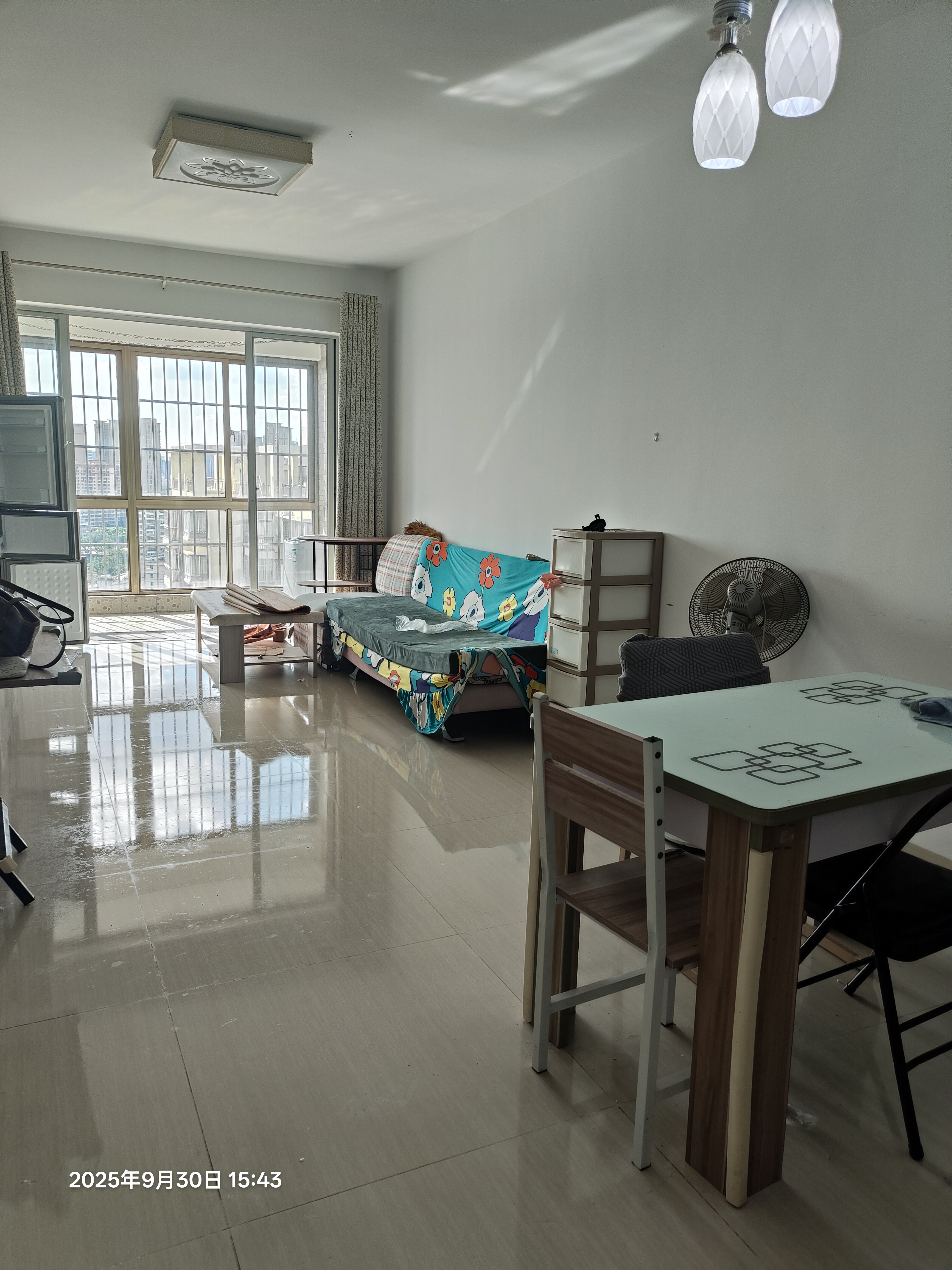 工商学院教工宿舍  3室2厅2卫    2100.0元/月 工商学院教工宿舍  3室2厅2卫    2100.0元/月室内图