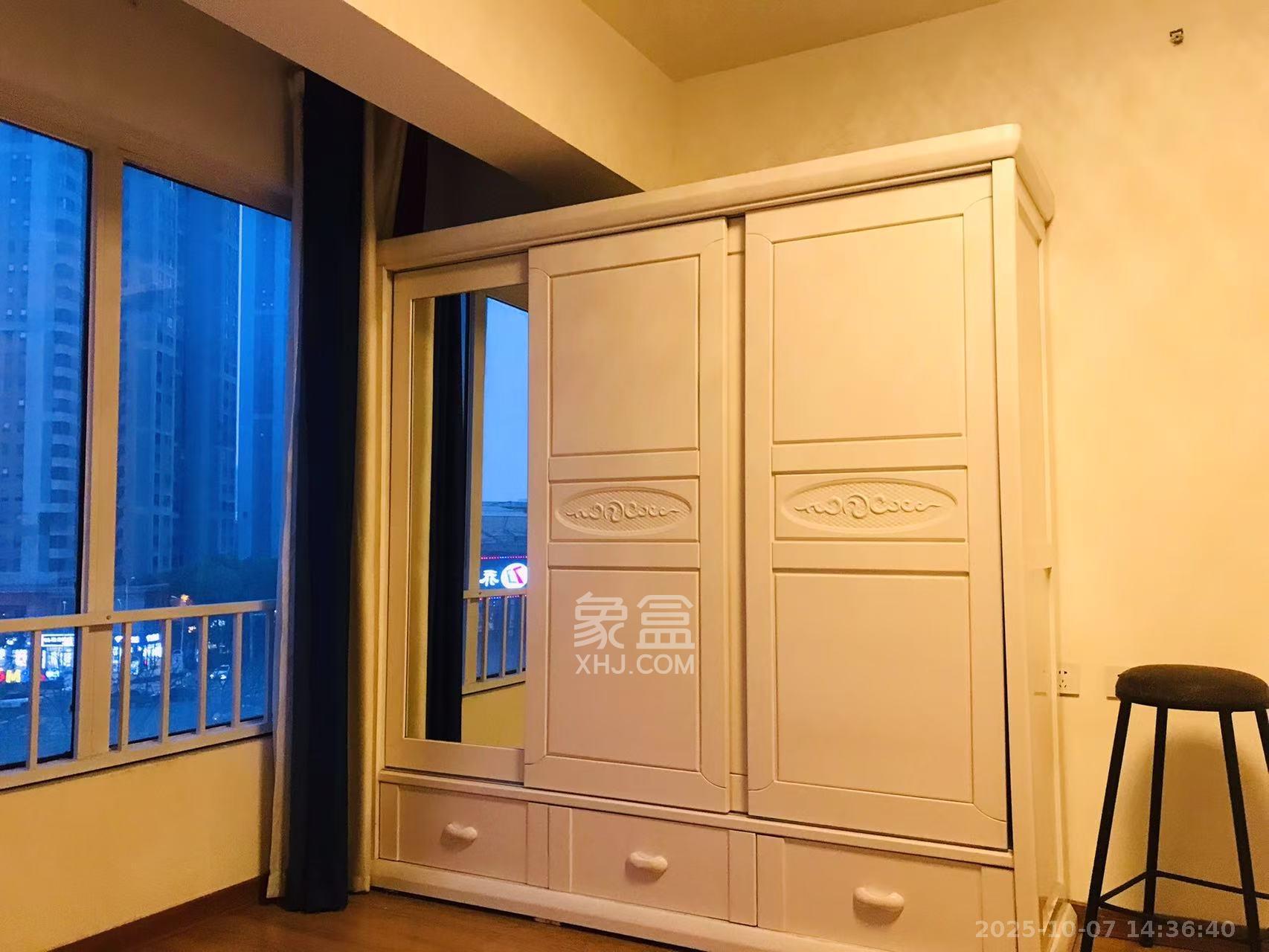 北辰三角洲E3区  1室1厅1卫    2300.0元/月室内图