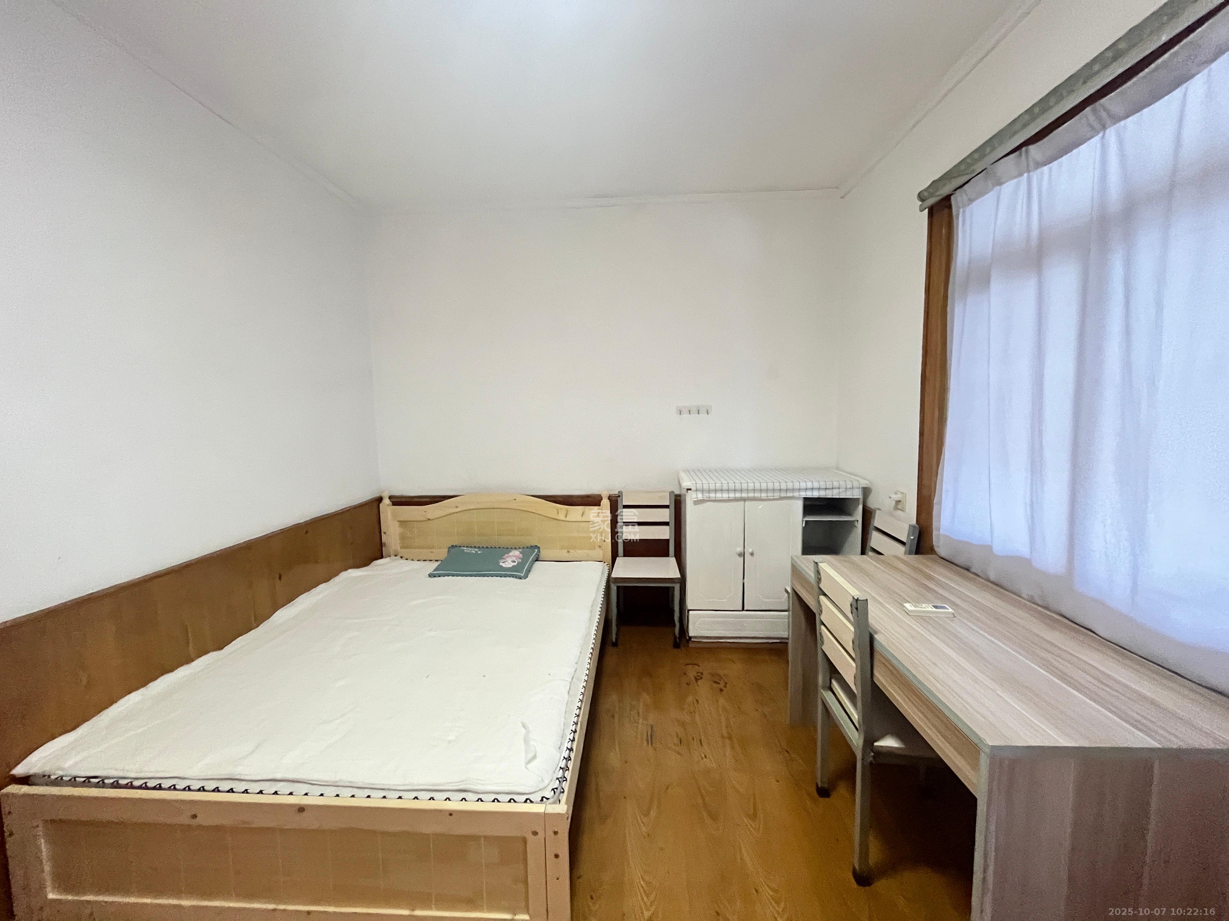 五一东村 2室1厅1卫 1500.0元/月 五一东村 2室1厅1卫 1500.0元/月室内图