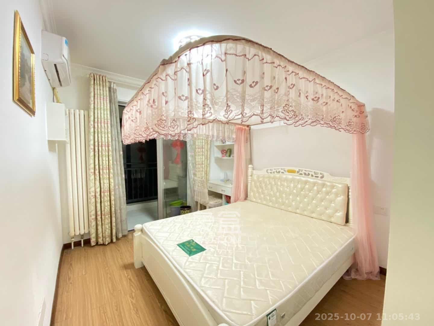 怡海星城  2室1厅1卫    1850.0元/月室内图