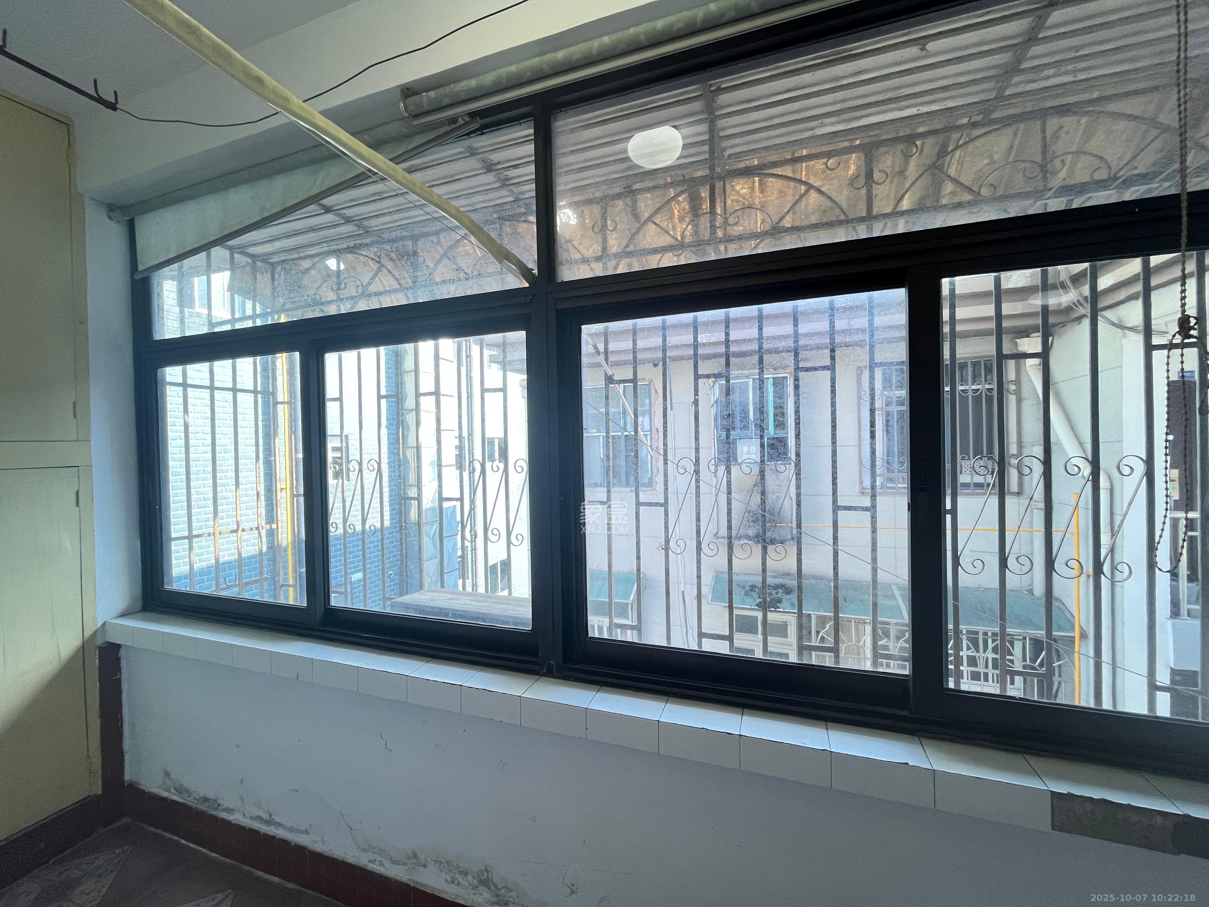 五一东村 2室1厅1卫 1500.0元/月 五一东村 2室1厅1卫 1500.0元/月室内图