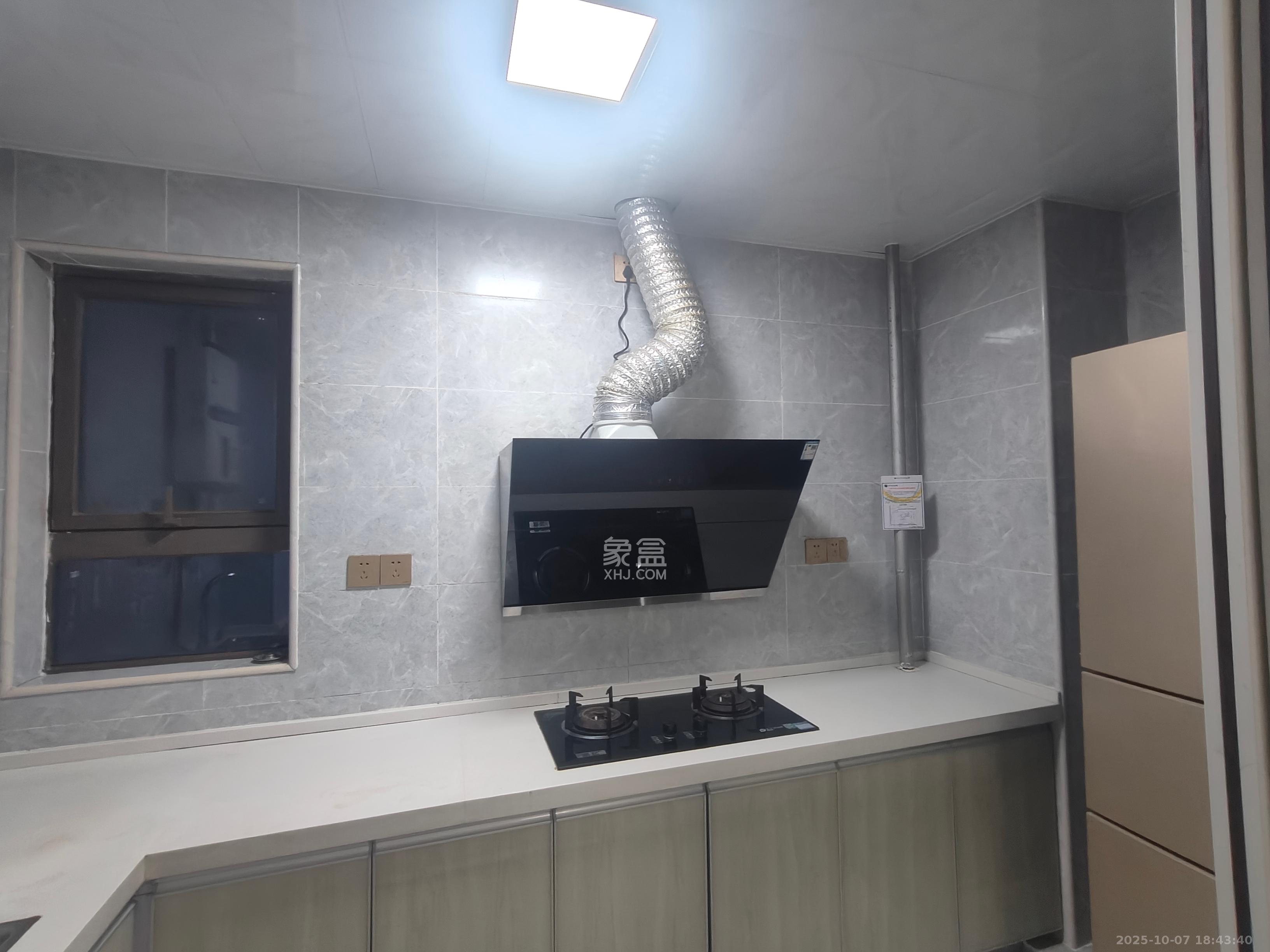 佳兆业云顶梅溪湖（佳兆业梅溪荟）  3室2厅2卫    2600.0元/月室内图