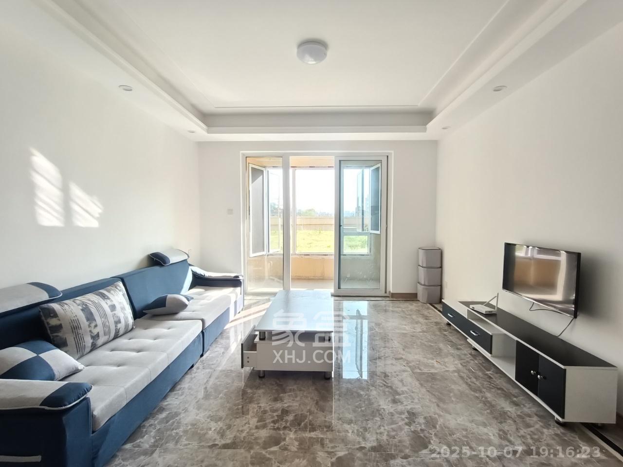 金地中交麓谷香颂(金地中交雅苑)  3室2厅2卫    3000.0元/月室内图1