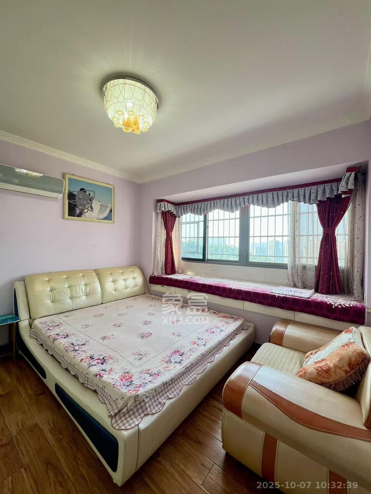 钱隆世家 3室2厅1卫 2300.0元/月 钱隆世家 3室2厅1卫 2300.0元/月室内图