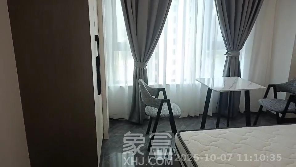 蓝光雍锦半岛   39.2㎡      1300.0元/月室内图