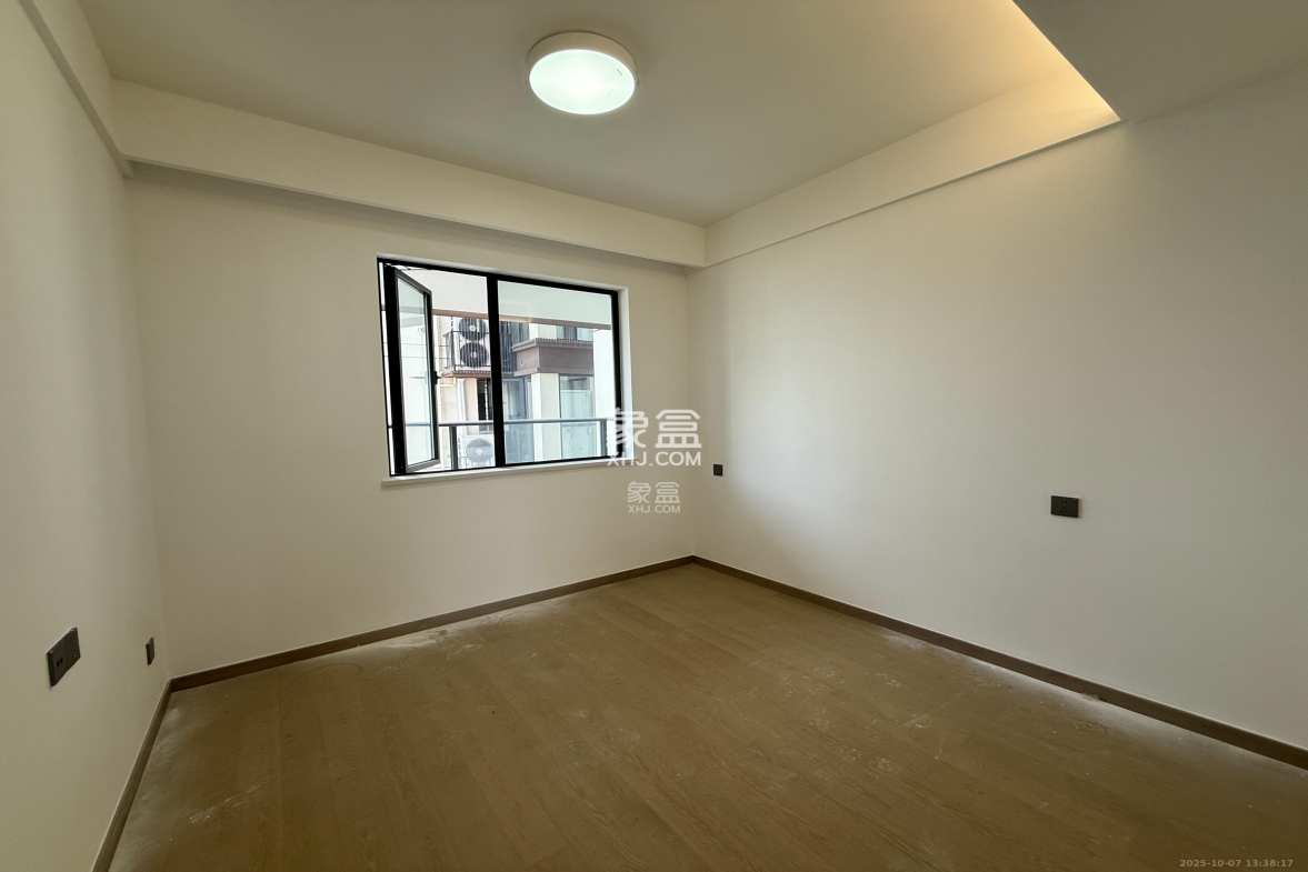 金富湘江悦城  4室2厅1卫    2799.0元/月 金富湘江悦城  4室2厅1卫    2799.0元/月室内图