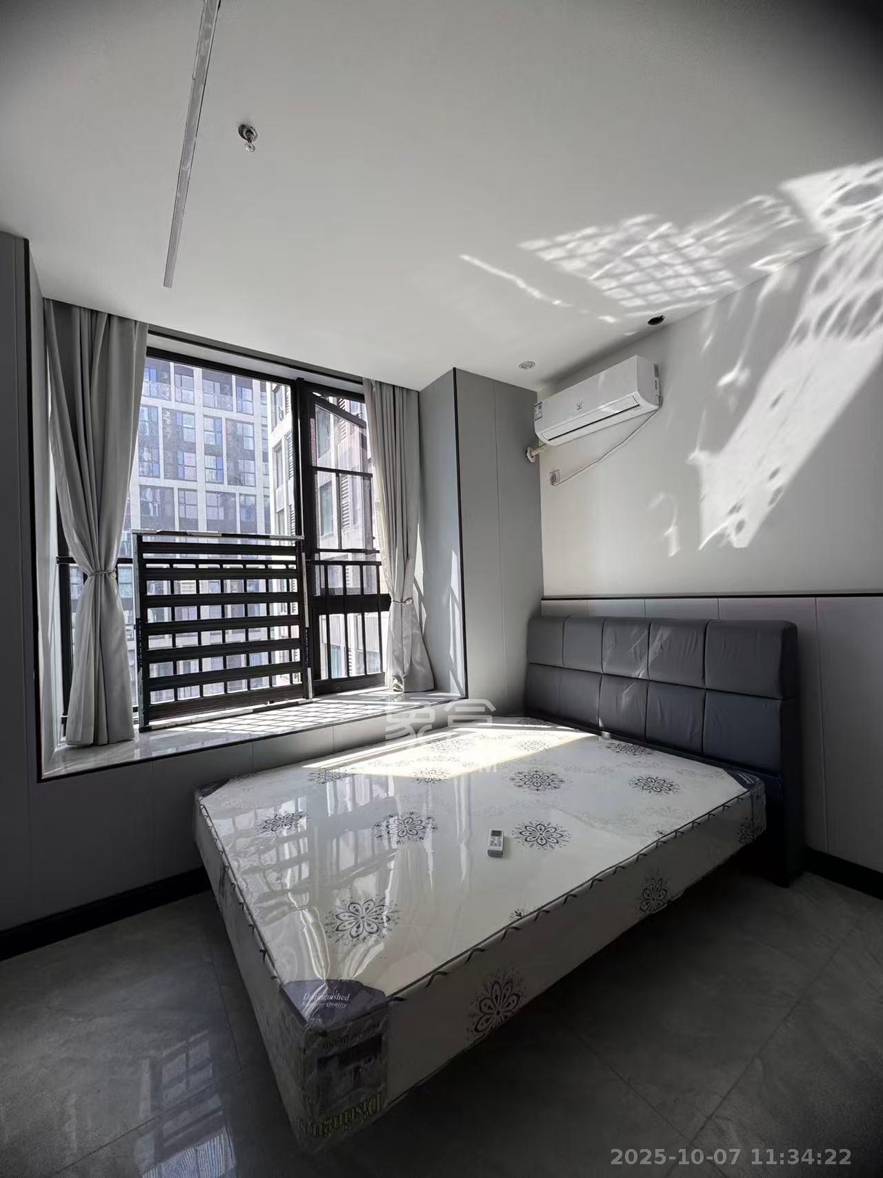 新城悦隽公园  1室0厅1卫    1200.0元/月室内图