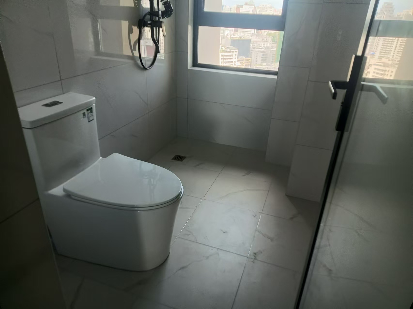 海航豪庭北苑  3室2厅2卫    4500.0元/月室内图