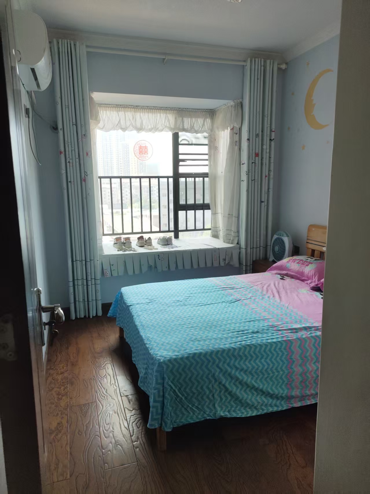 湾田家园 4室2厅2卫 79.8万 湾田家园 4室2厅2卫 79.8万客厅