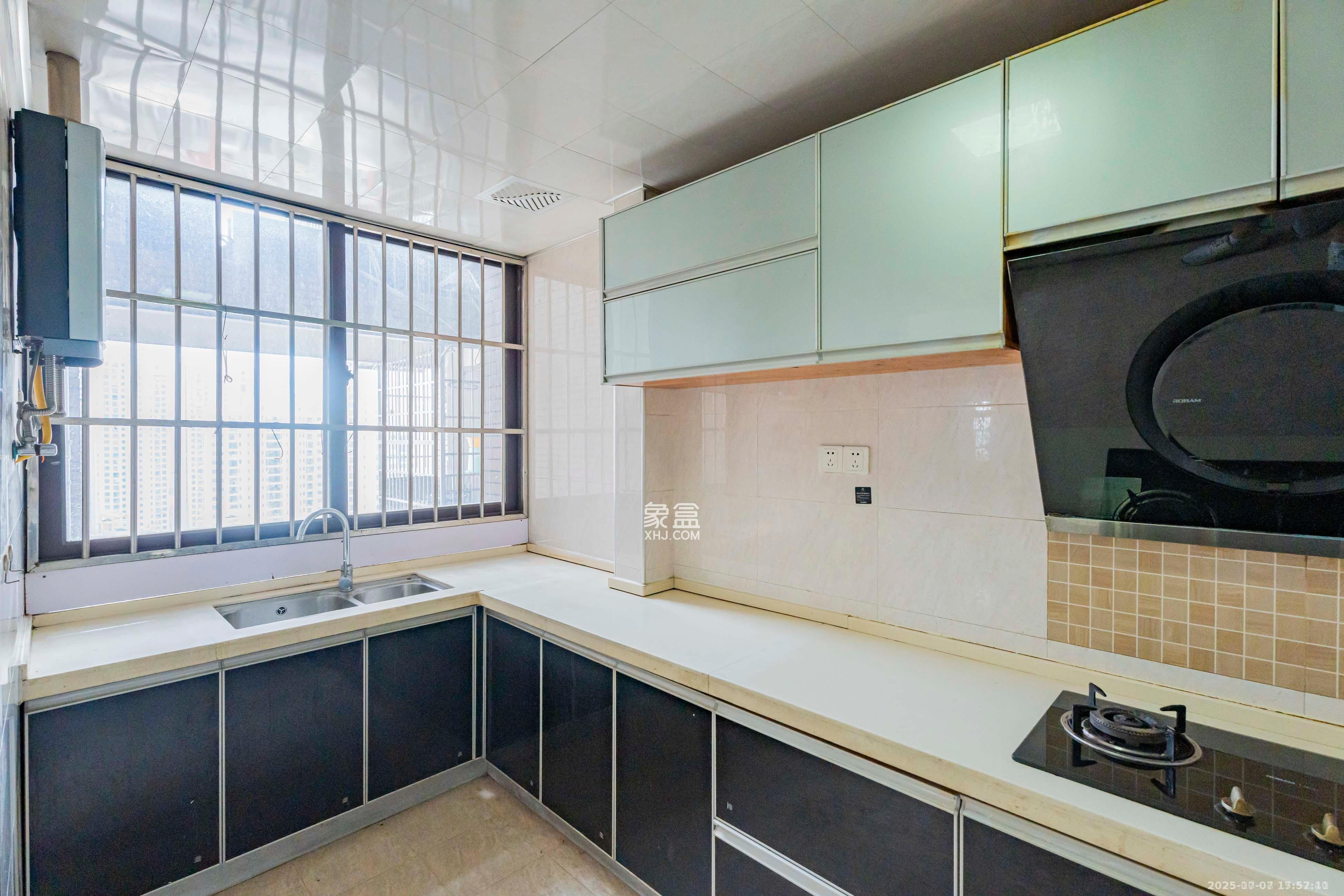 听香水榭  2室1厅1卫    2200.0元/月室内图