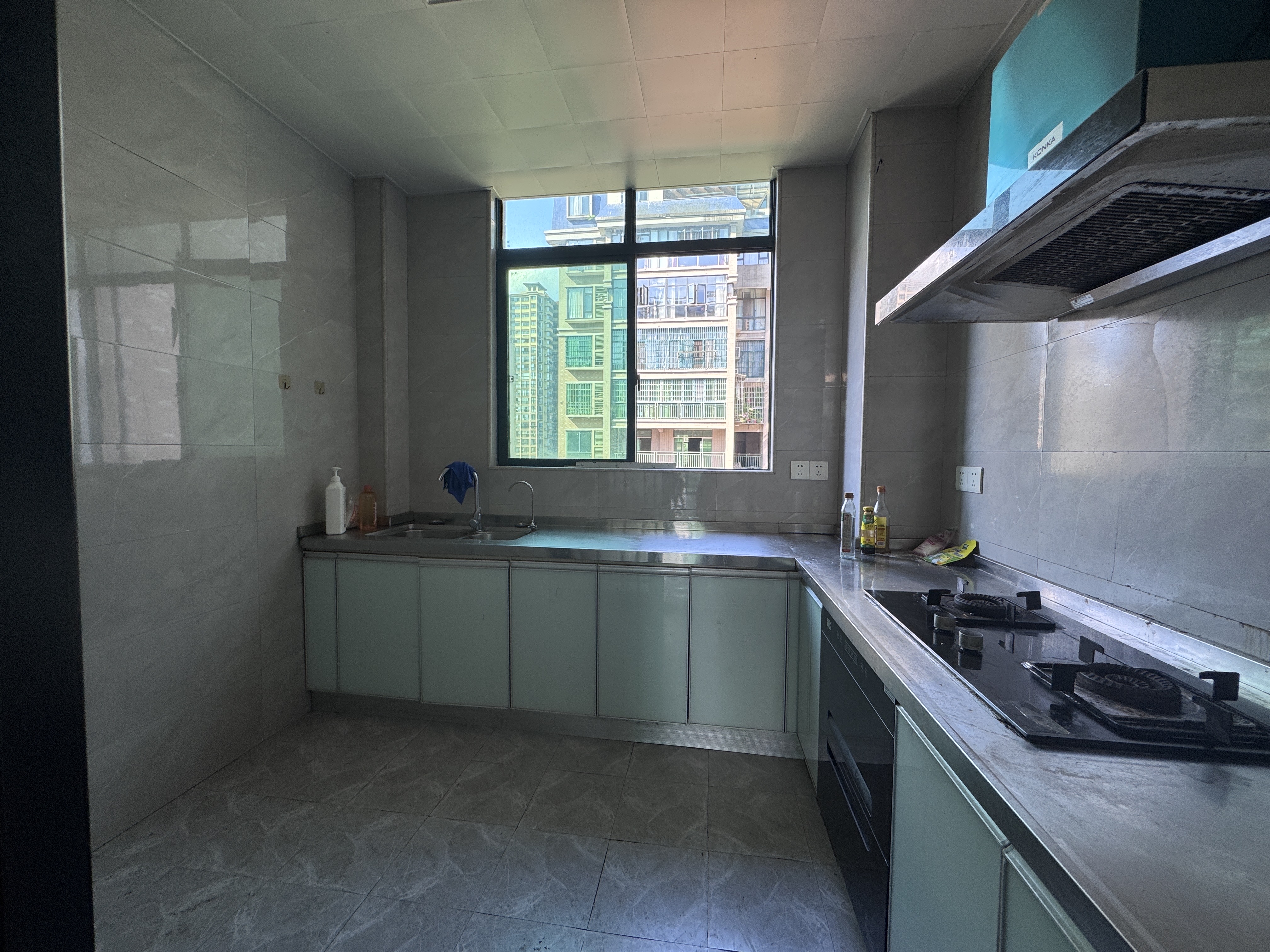 雅香苑 1室0厅0卫 3000.0元/月 雅香苑 1室0厅0卫 3000.0元/月室内图