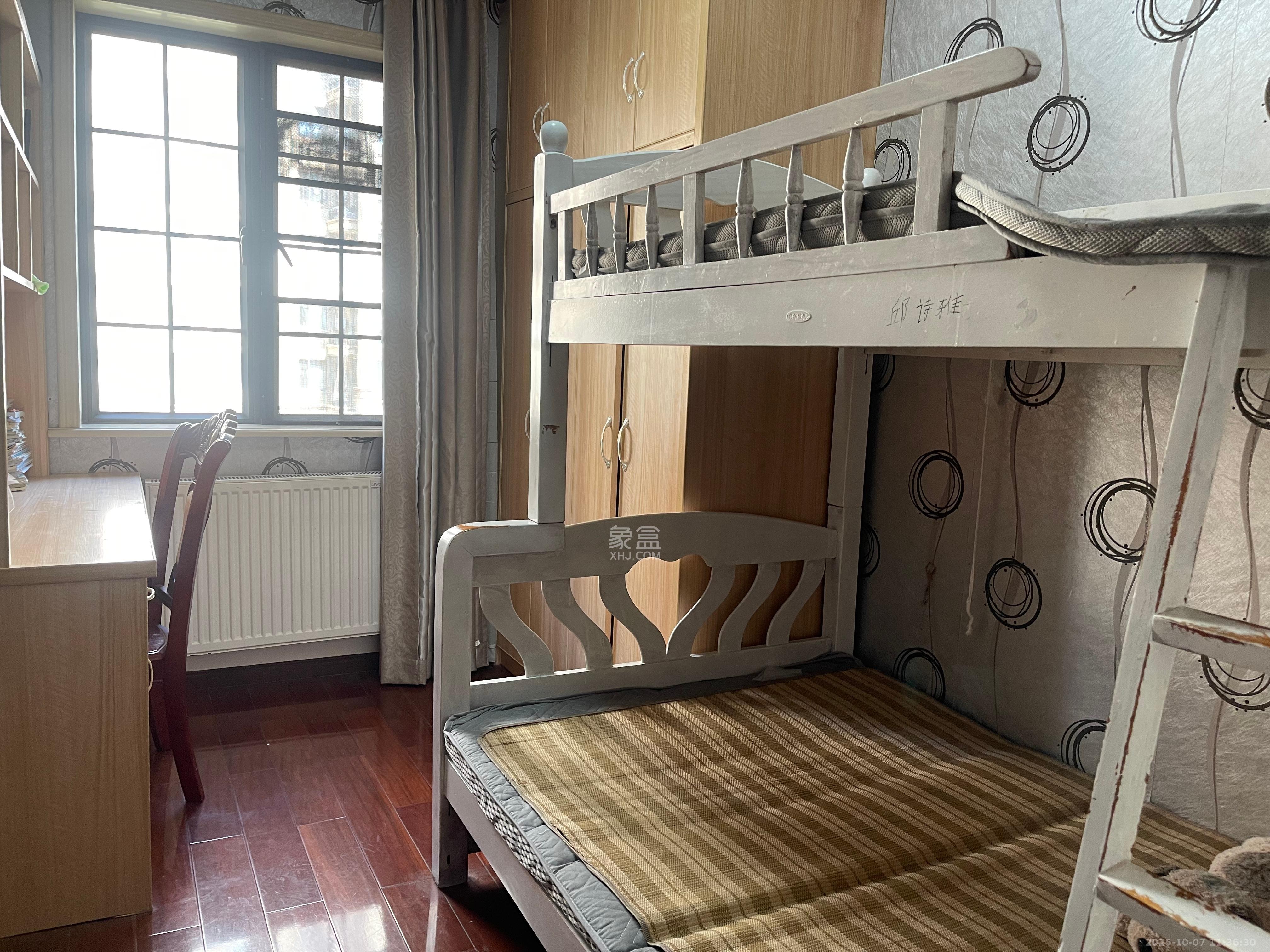 宏聚地中海 3室2厅2卫 2600.0元/月 宏聚地中海 3室2厅2卫 2600.0元/月室内图