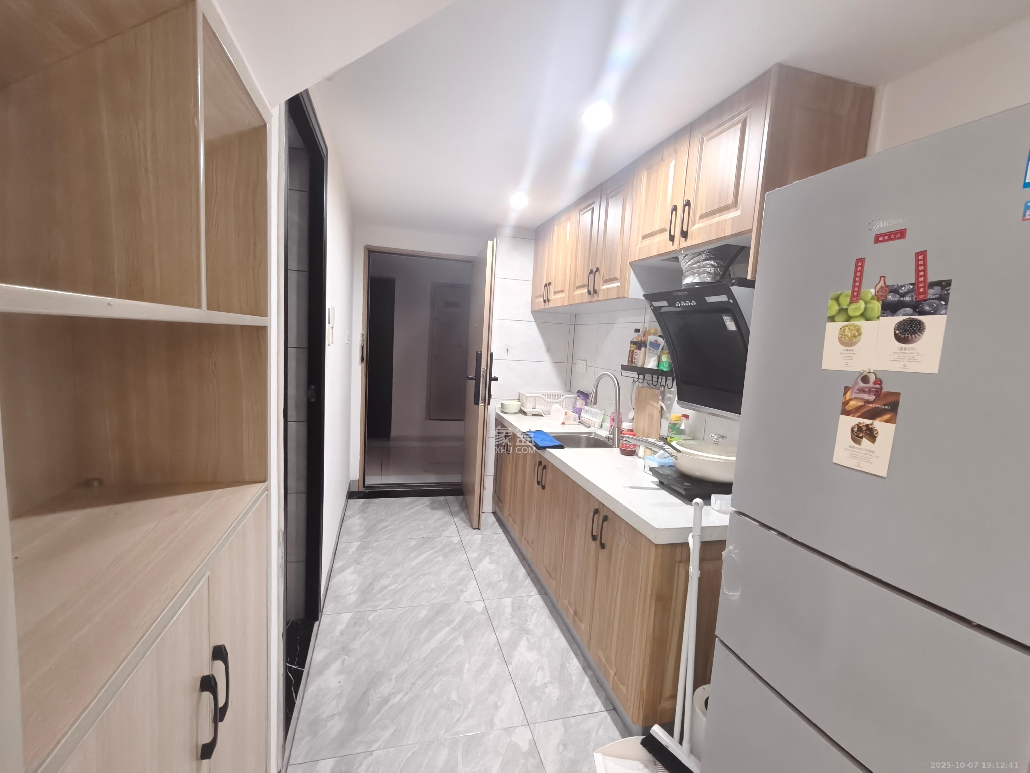 海伦春天 2室1厅1卫 1800.0元/月 海伦春天 2室1厅1卫 1800.0元/月室内图